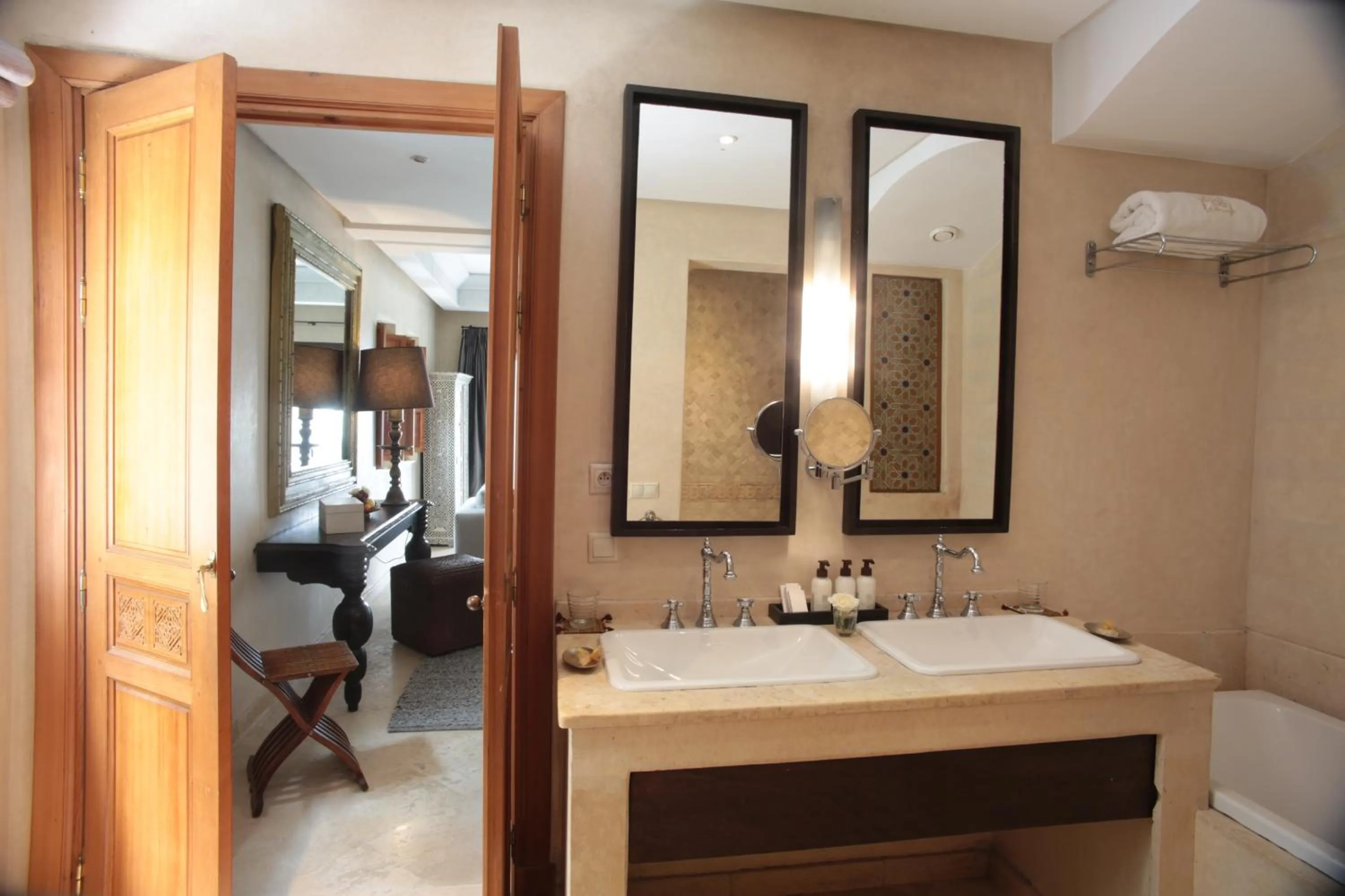 Bathroom in Le Riad Villa Blanche