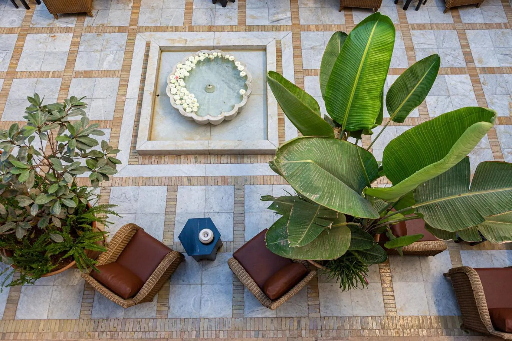 Patio in Le Riad Villa Blanche