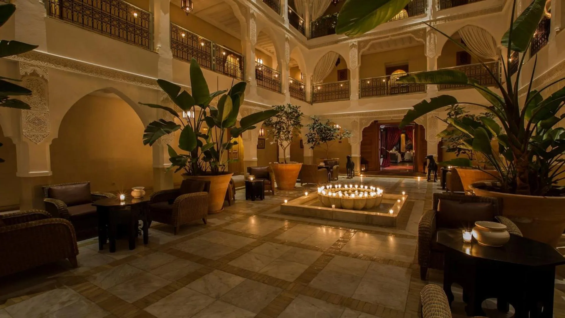 Patio in Le Riad Villa Blanche