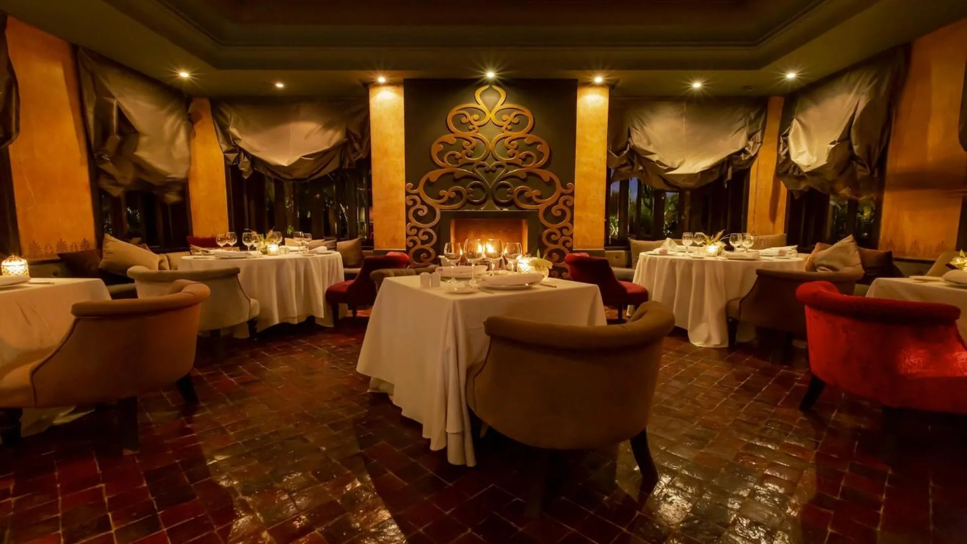 Restaurant/places to eat in Le Riad Villa Blanche