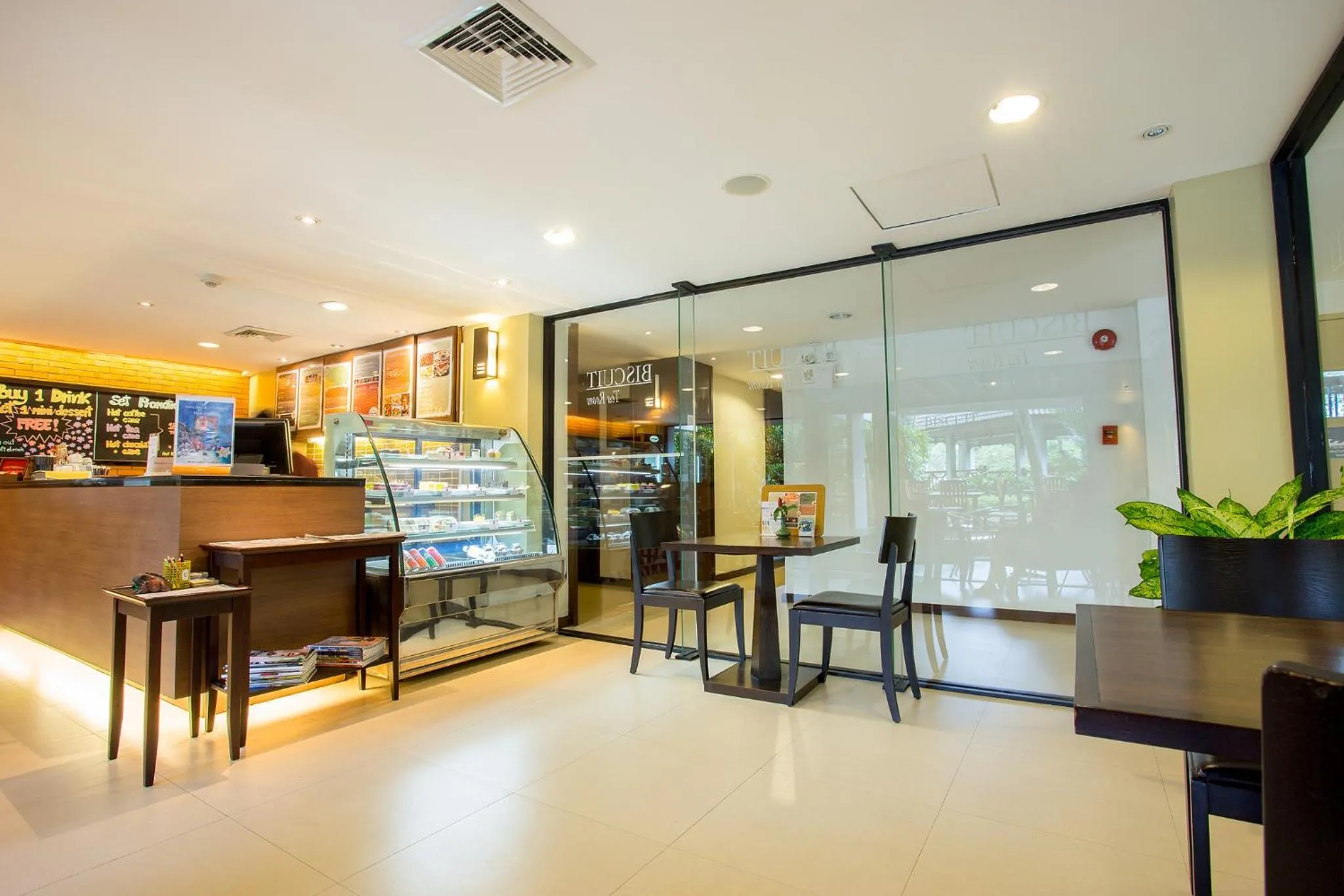 Coffee/tea facilities in Novotel Rayong Rim Pae Resort