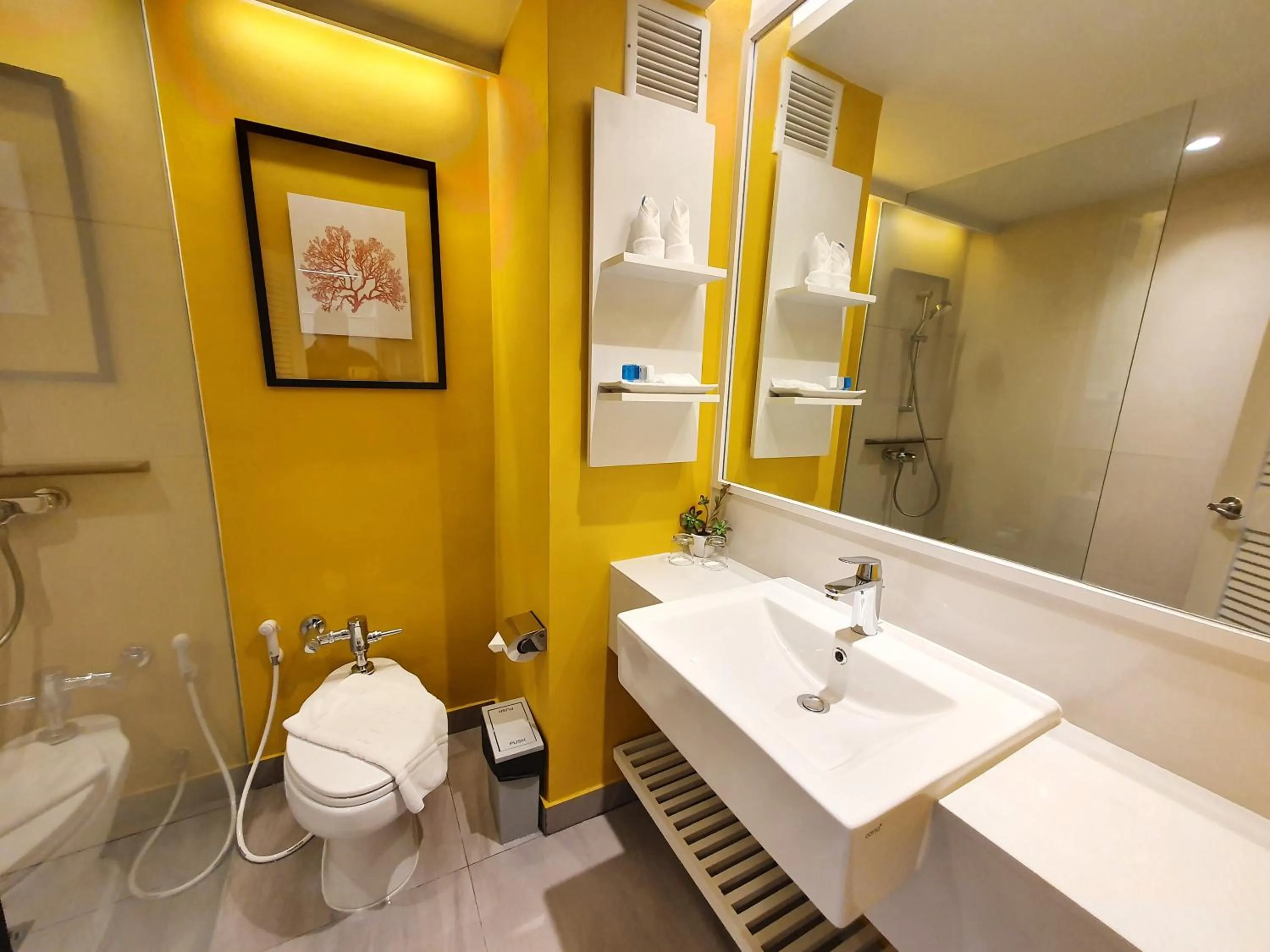 Toilet in Novotel Rayong Rim Pae Resort