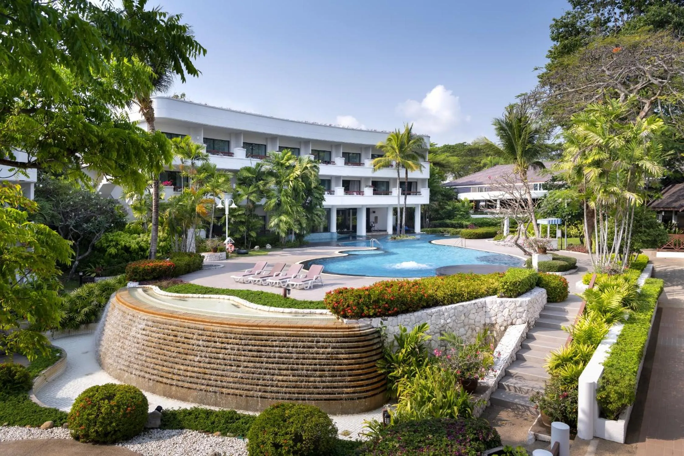 Property building in Novotel Rayong Rim Pae Resort