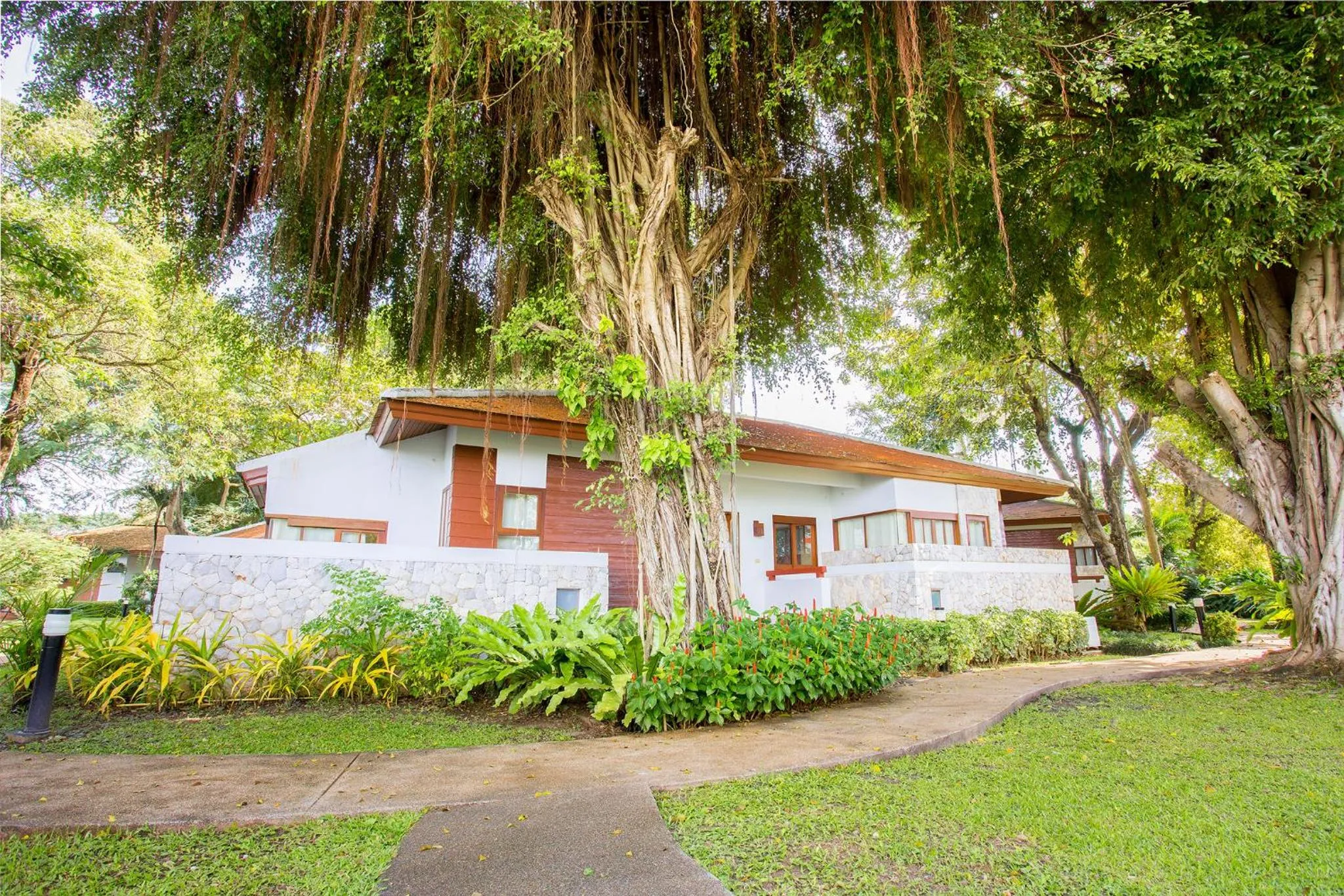 Property building in Novotel Rayong Rim Pae Resort