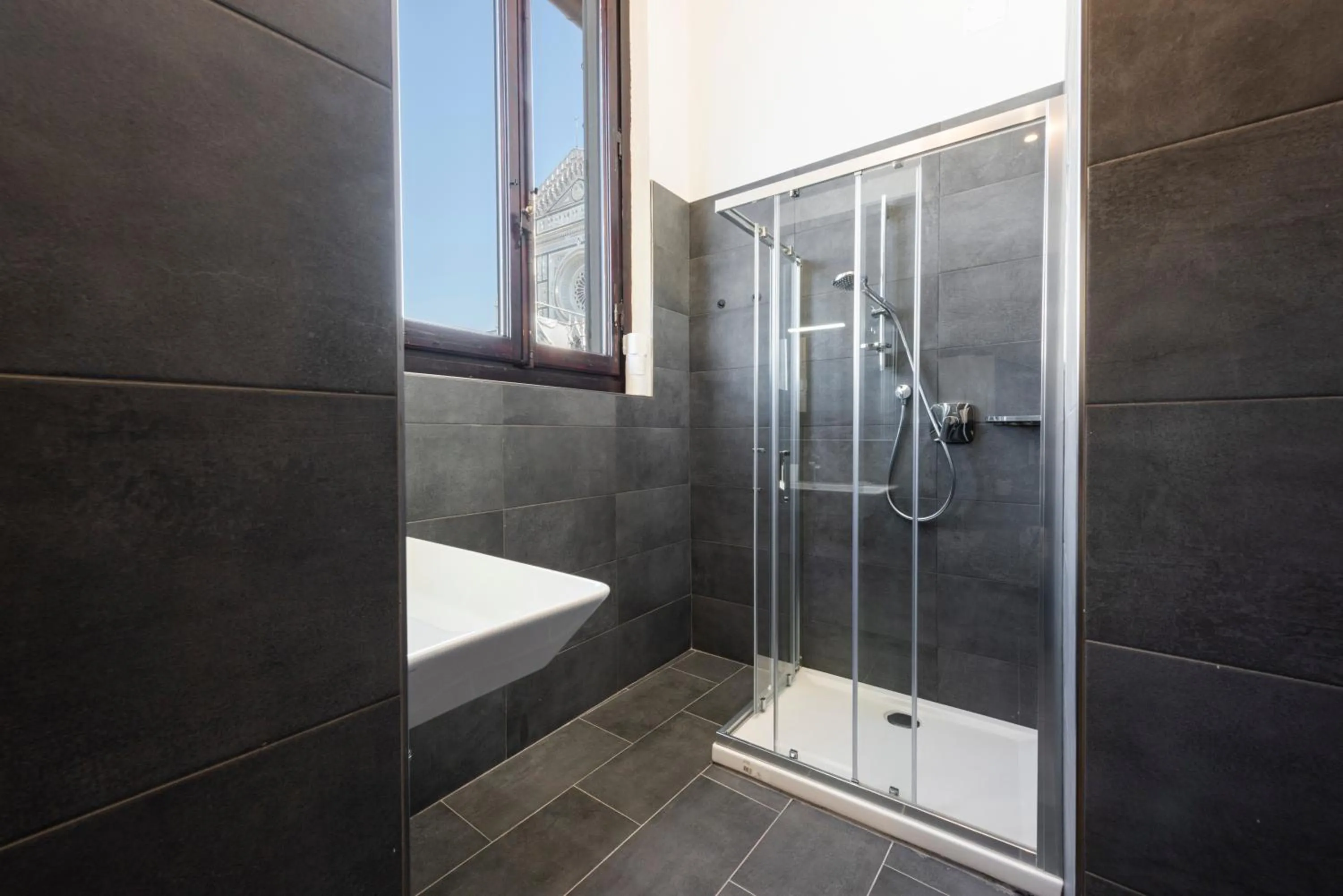 Shower in B&B Soggiorno Battistero