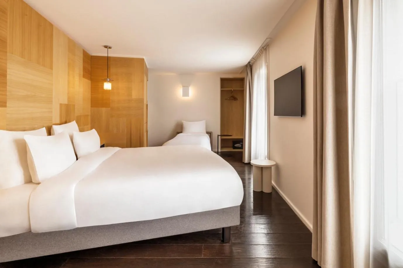 Photo of the whole room, Bed in Le Citizen Hôtel