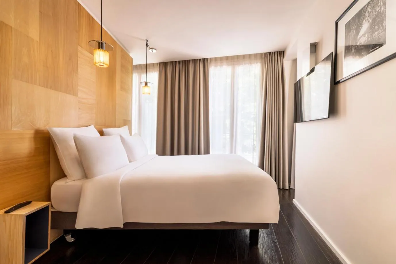 Photo of the whole room, Bed in Le Citizen Hôtel