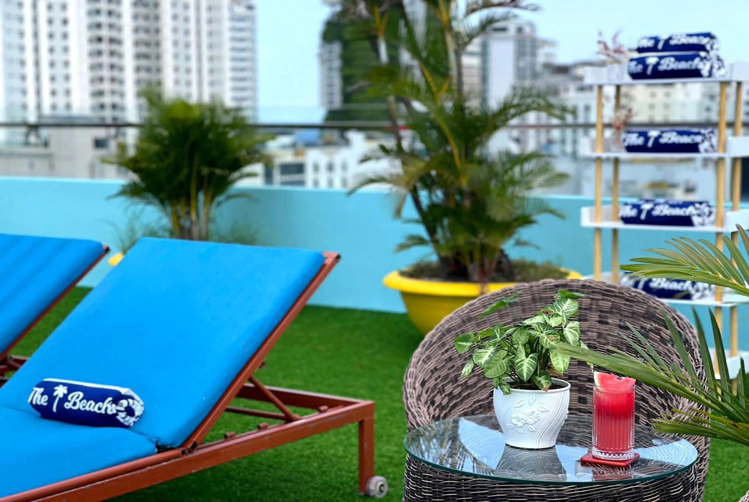 Swimming pool in Ritzy Boutique Hotel Da Nang Beach