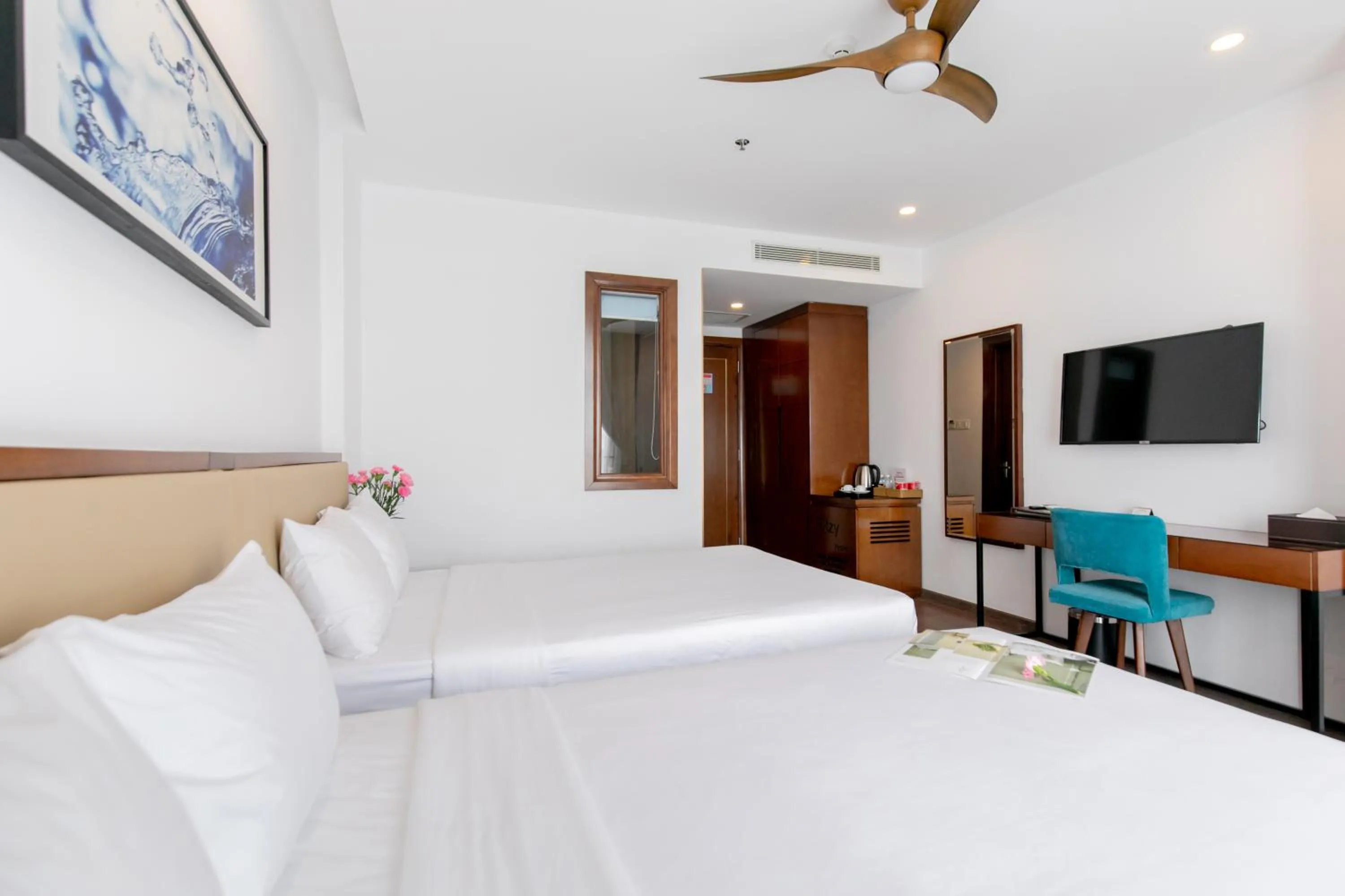 View (from property/room), Bed in Ritzy Boutique Hotel Da Nang Beach