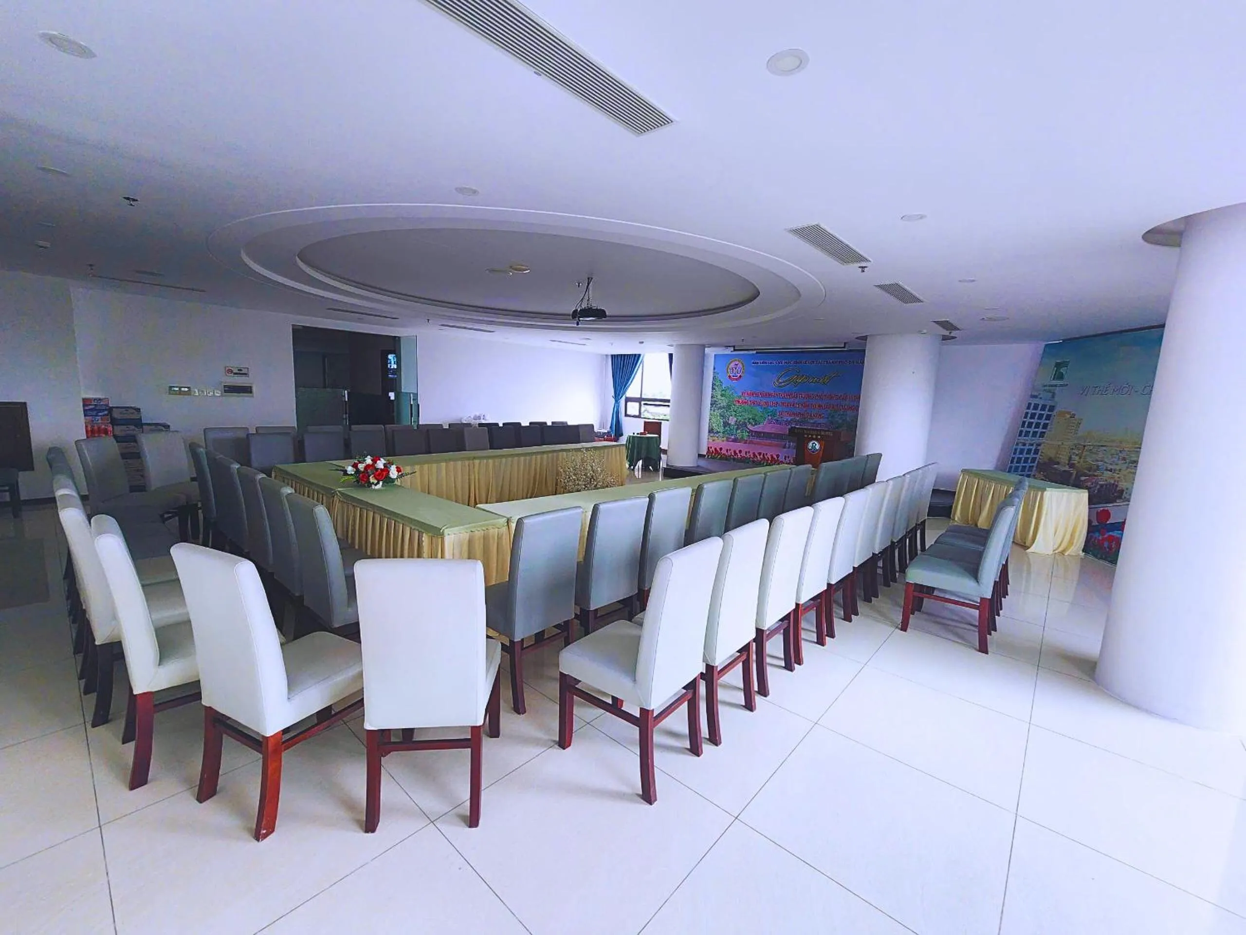 Meeting/conference room in Ritzy Boutique Hotel Da Nang Beach