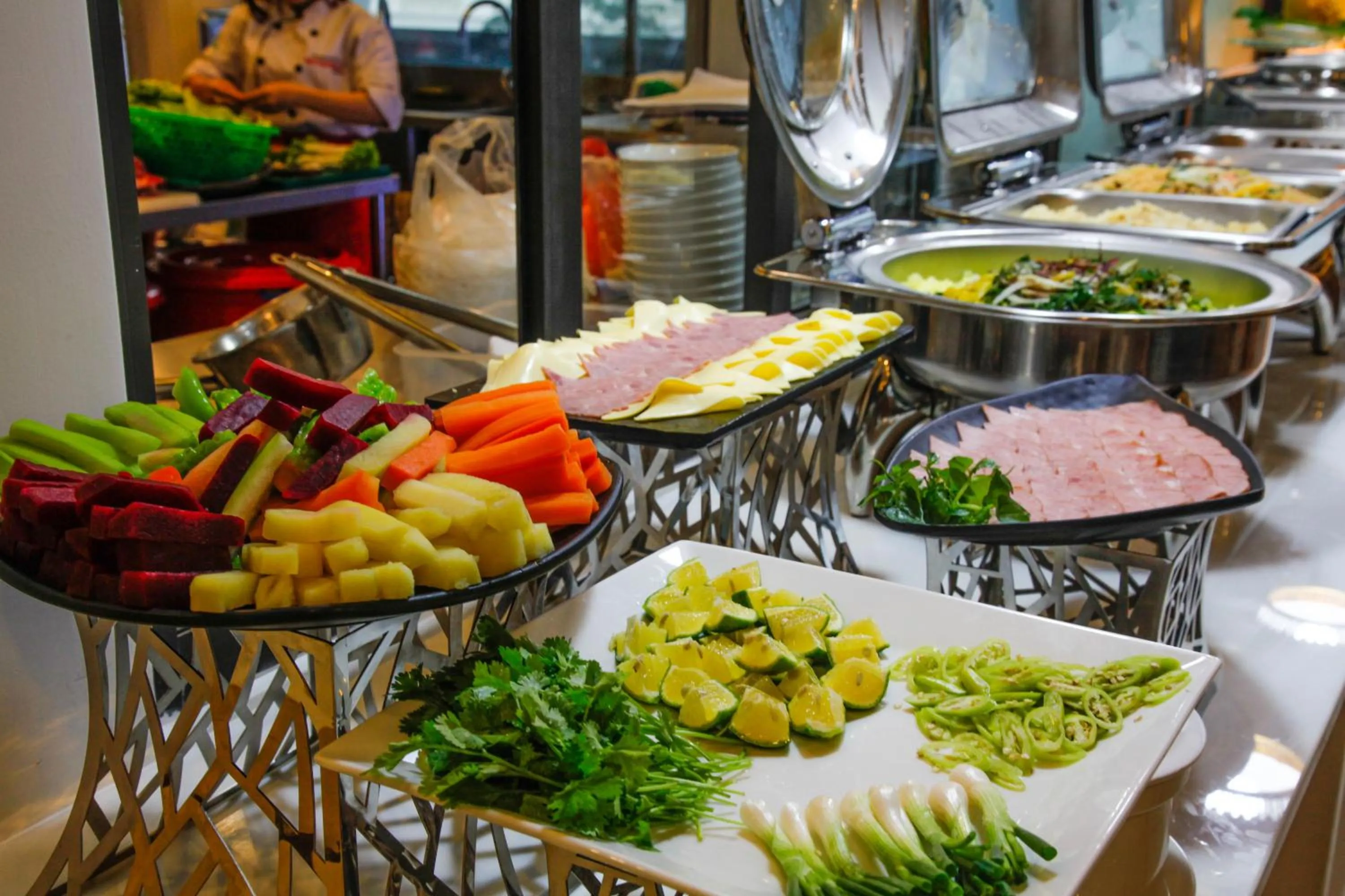 Restaurant/places to eat in Ritzy Boutique Hotel Da Nang Beach