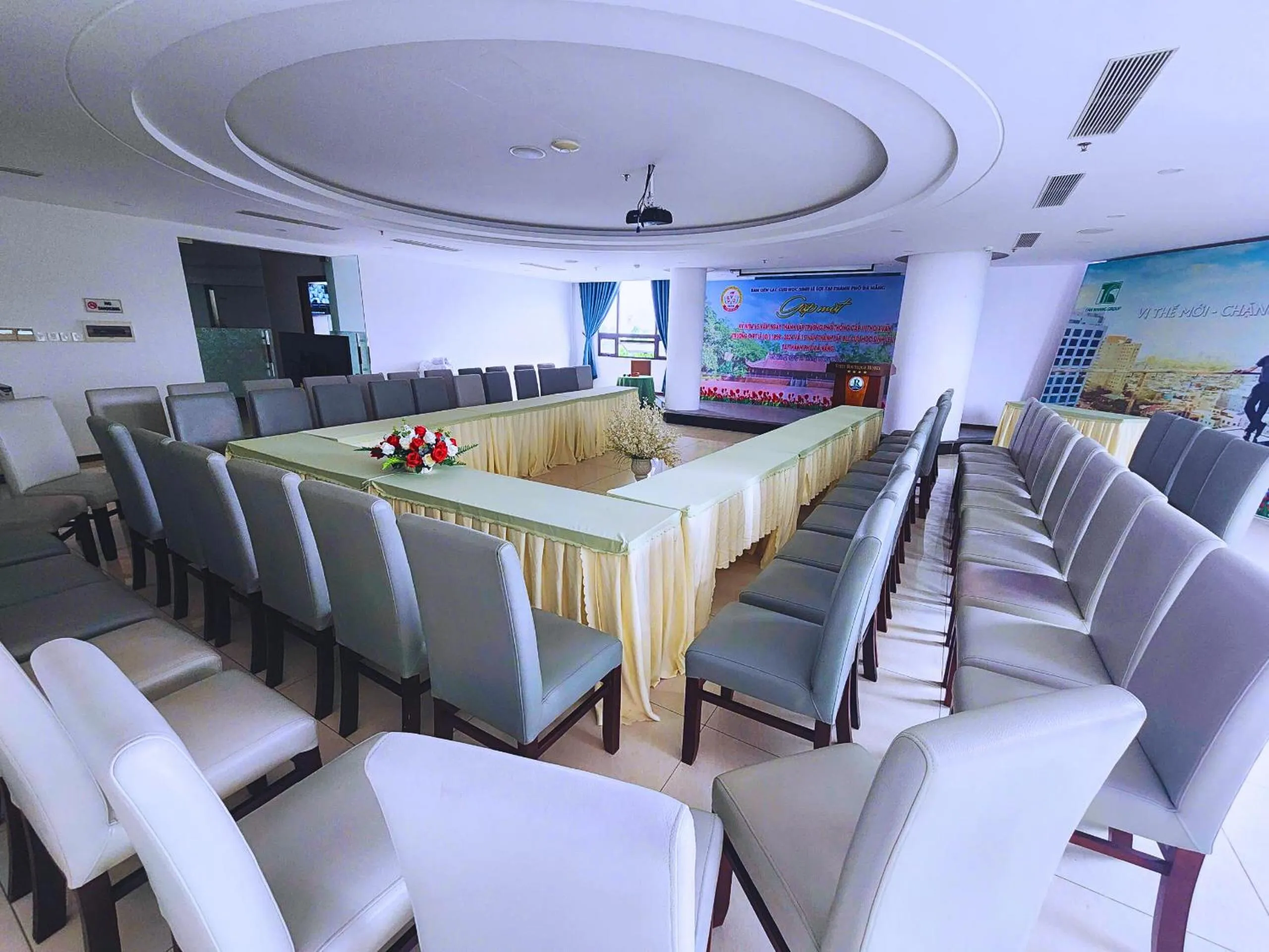 Meeting/conference room in Ritzy Boutique Hotel Da Nang Beach