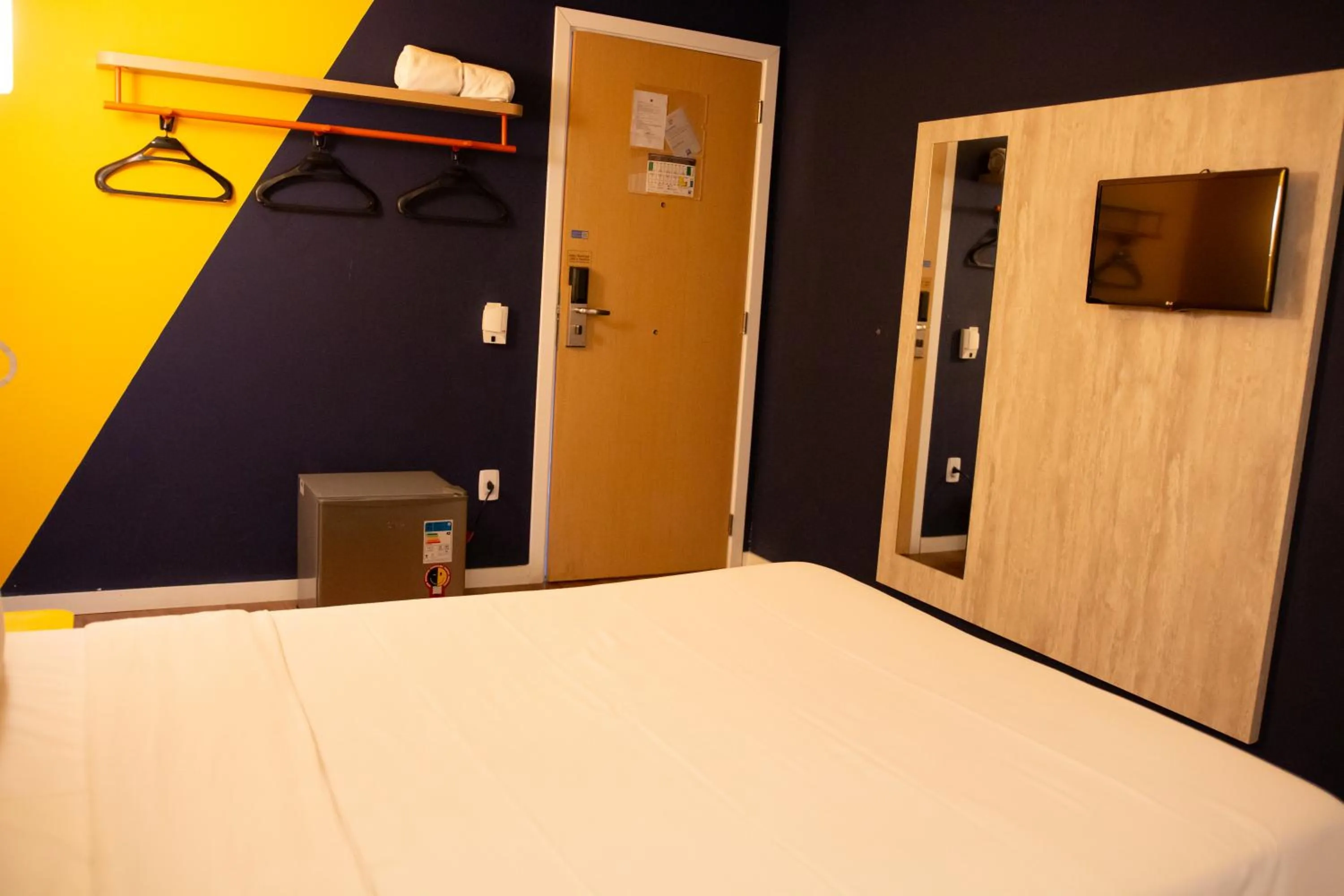 TV and multimedia, Bed in ibis budget Muriae