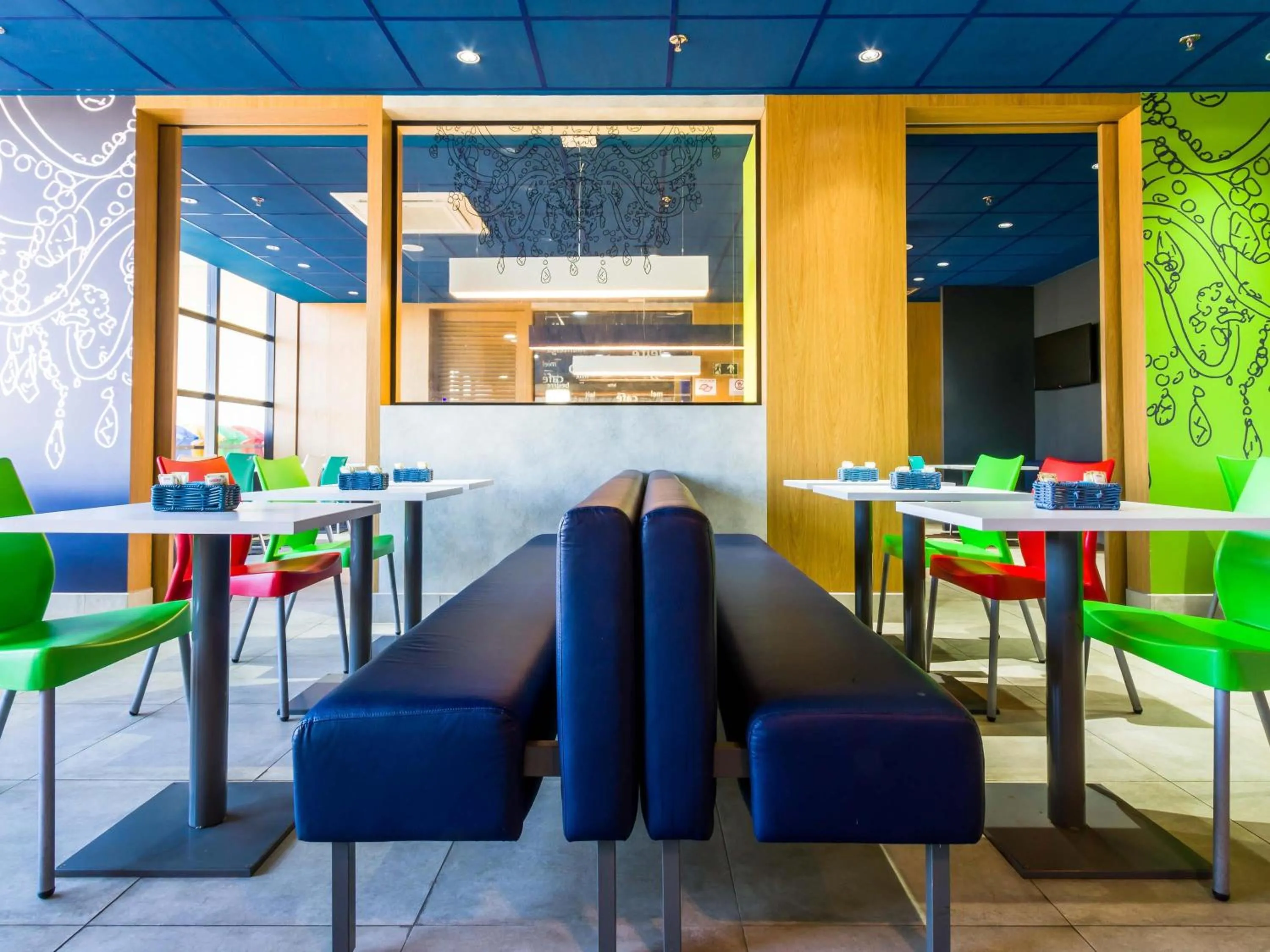 Restaurant/places to eat in ibis budget Sao Jose do Rio Preto