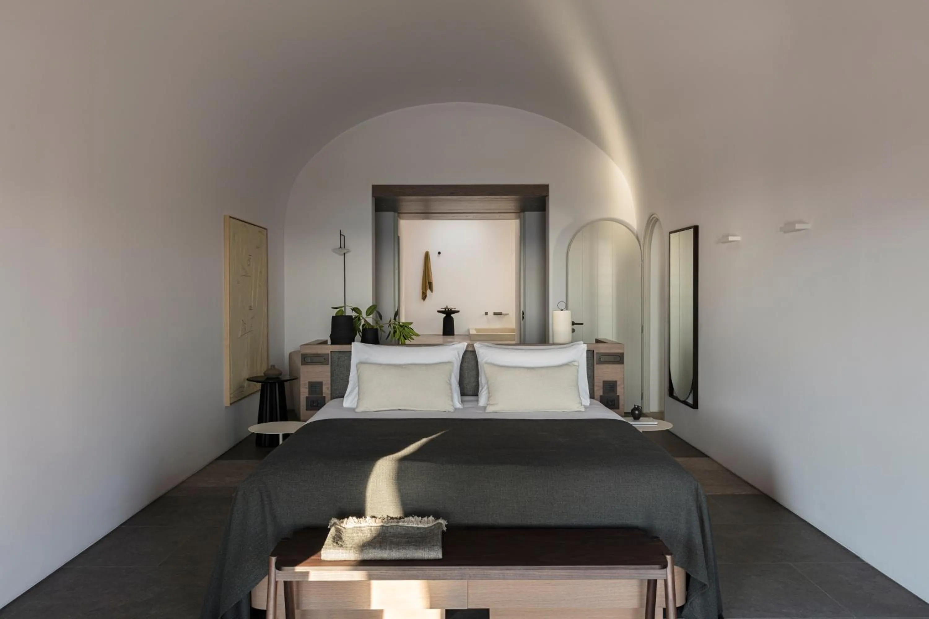 Bedroom, Bed in Canaves Epitome - Small Luxury Hotels of the World
