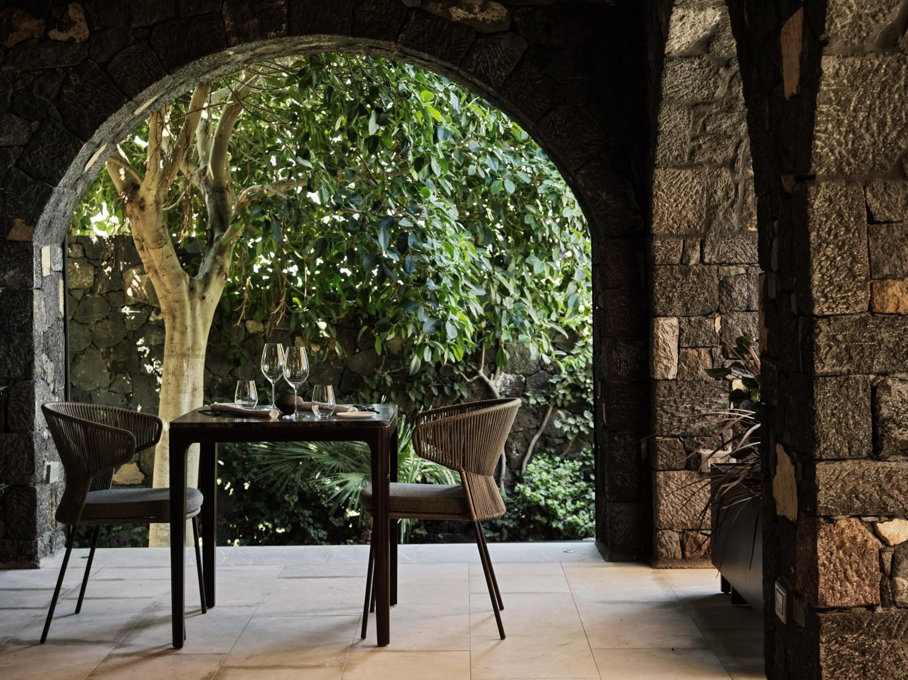 Restaurant/places to eat in Canaves Epitome - Small Luxury Hotels of the World