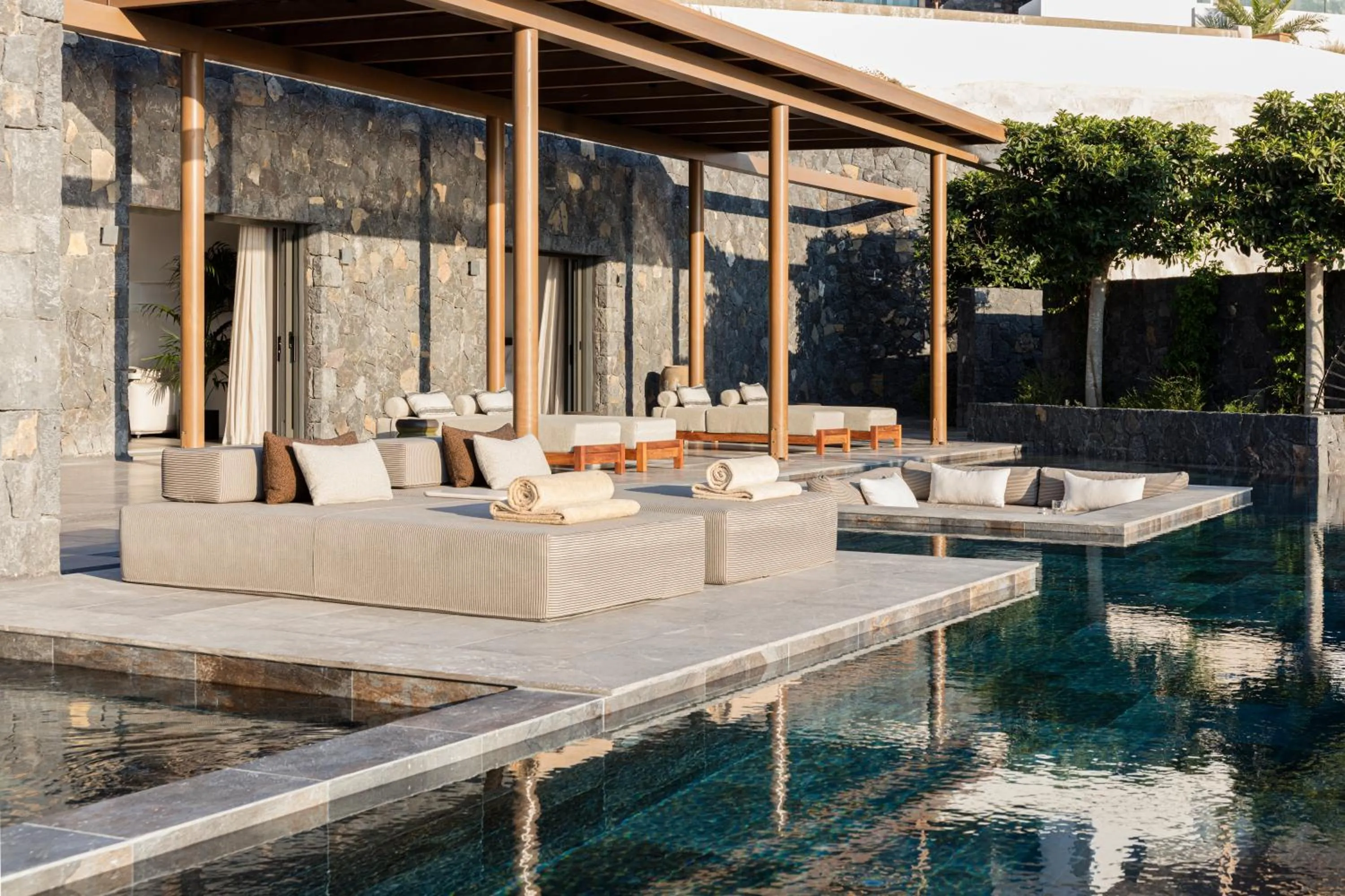 Patio in Canaves Epitome - Small Luxury Hotels of the World