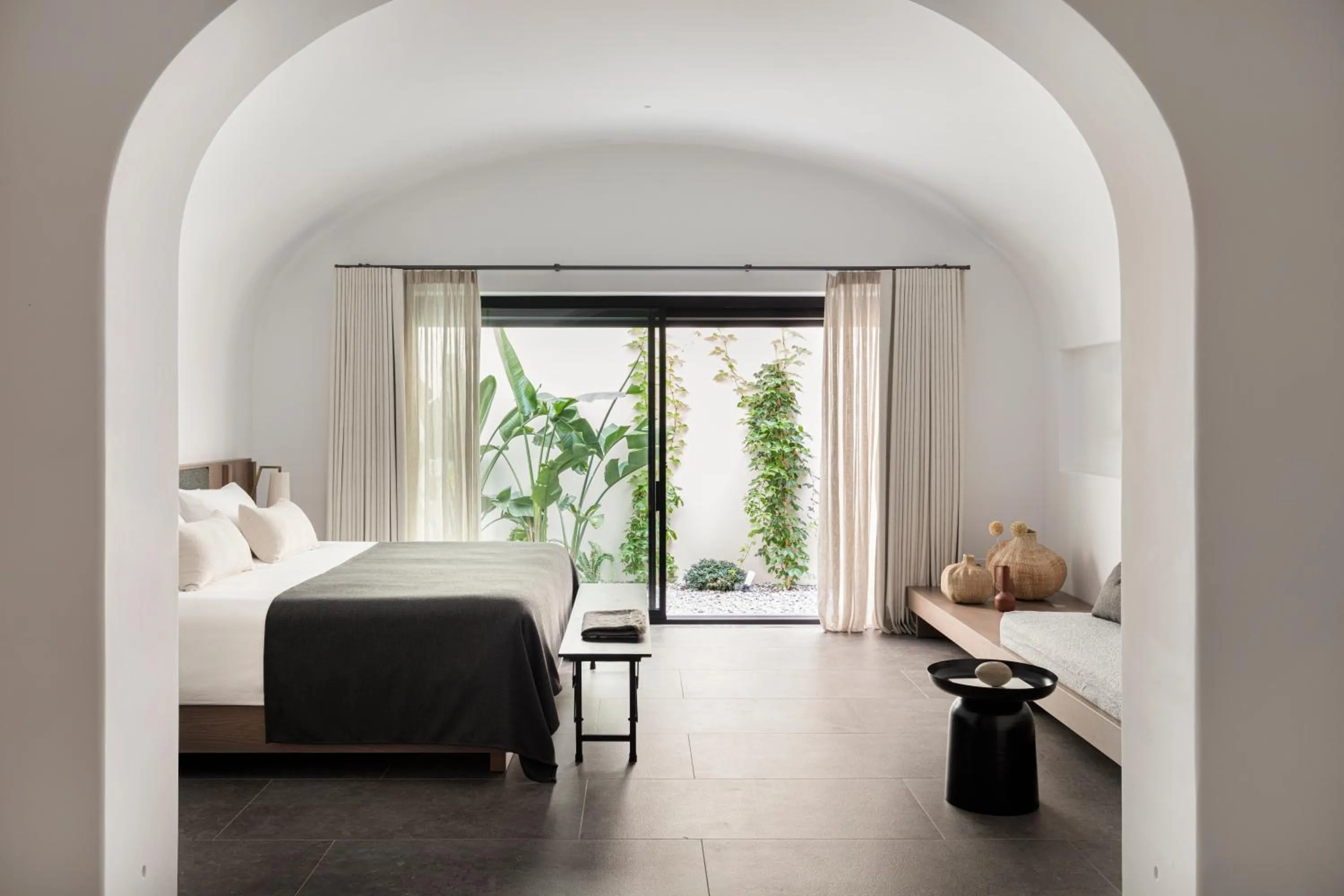 Bedroom, Bed in Canaves Epitome - Small Luxury Hotels of the World