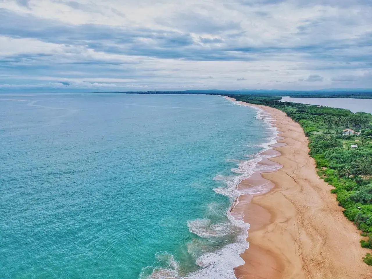 Deluxe Triple Room with Sea View in Green turtle Deluxe Triple Room with Sea View in Green turtle