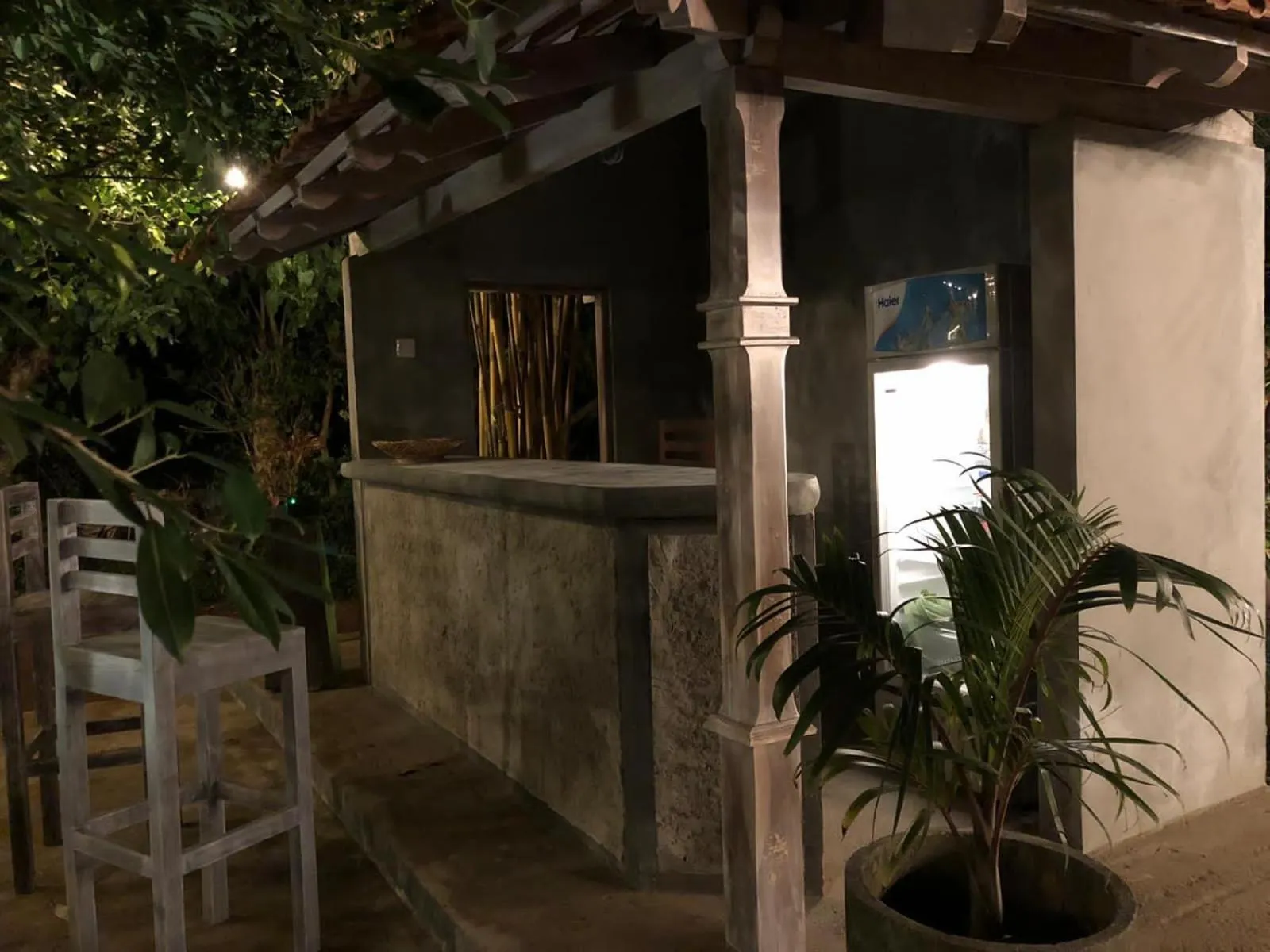 Restaurant/places to eat in Green turtle