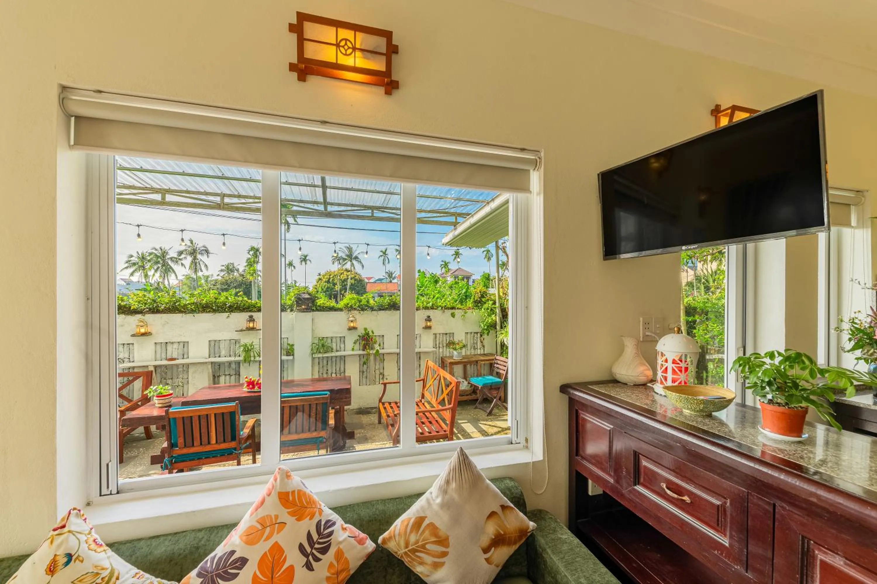 Communal lounge/ TV room in HA Devan Hoian Pool Villa