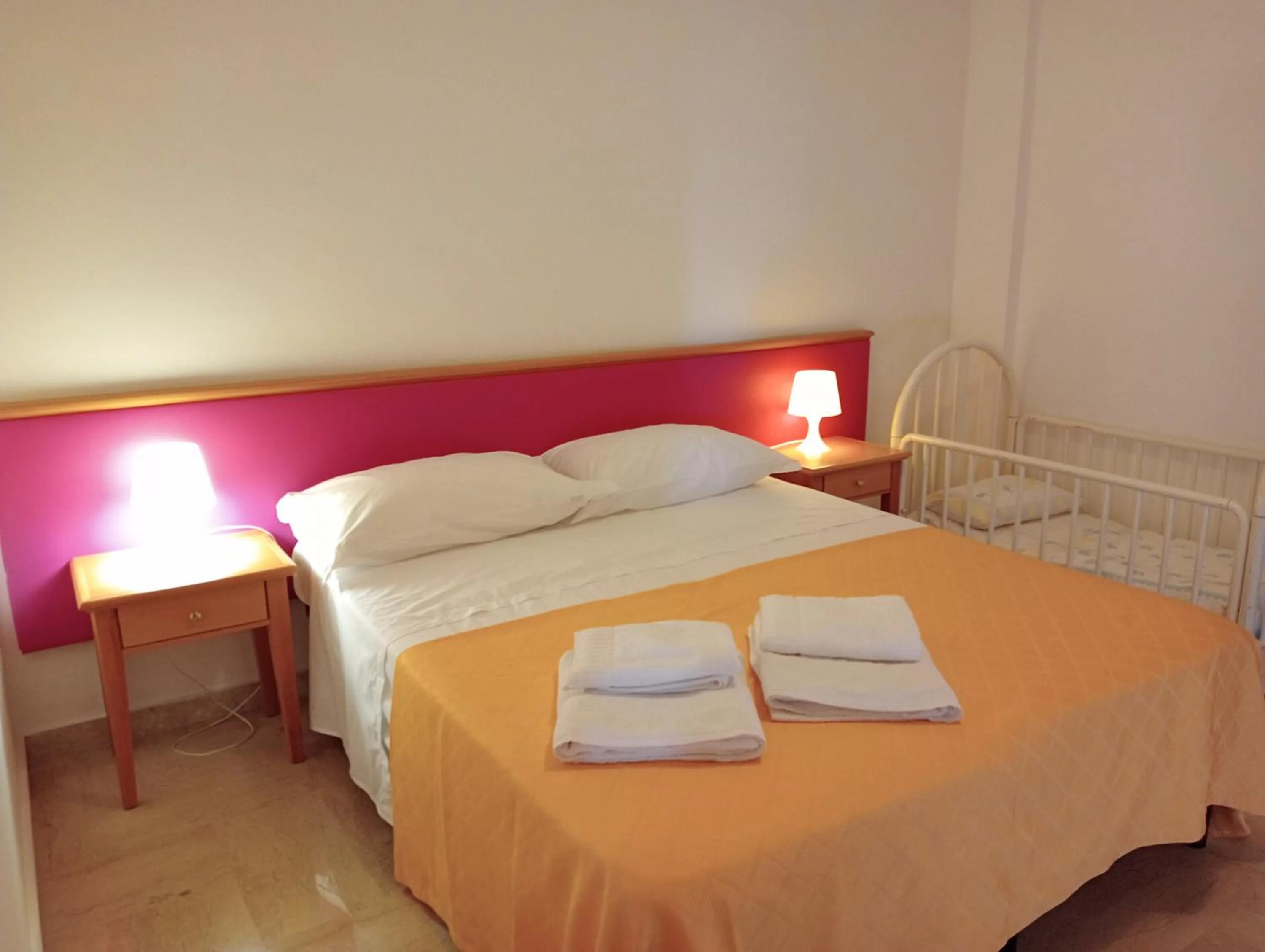 Bedroom, Bed in Residenza Giancesare Family Apartments