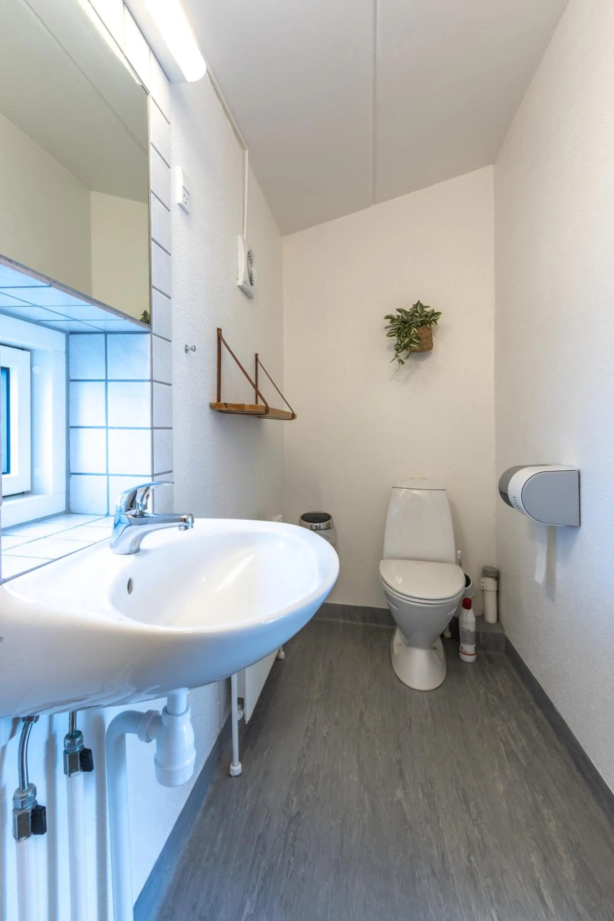 Toilet in Danhostel Rønde
