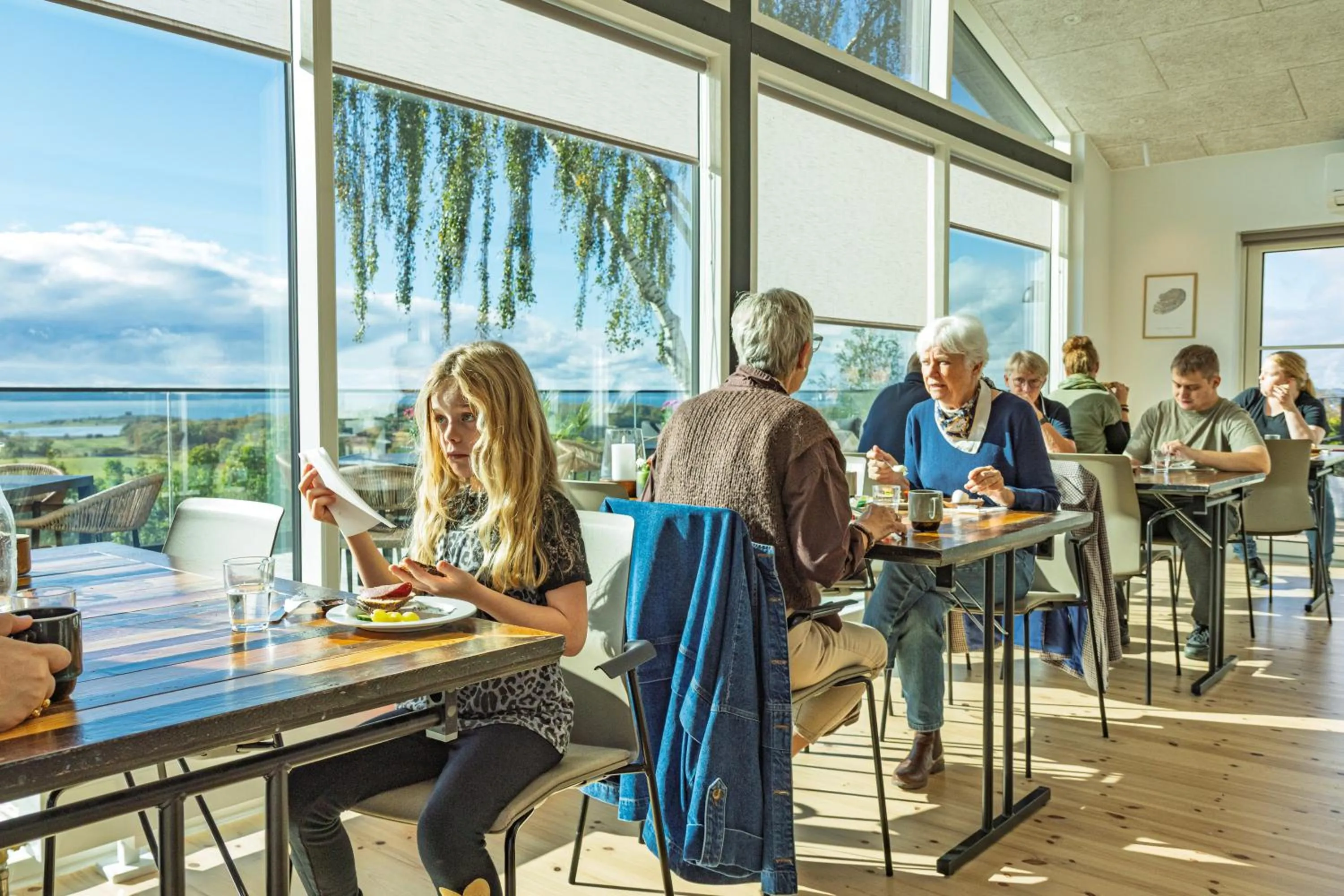 Restaurant/places to eat in Danhostel Rønde