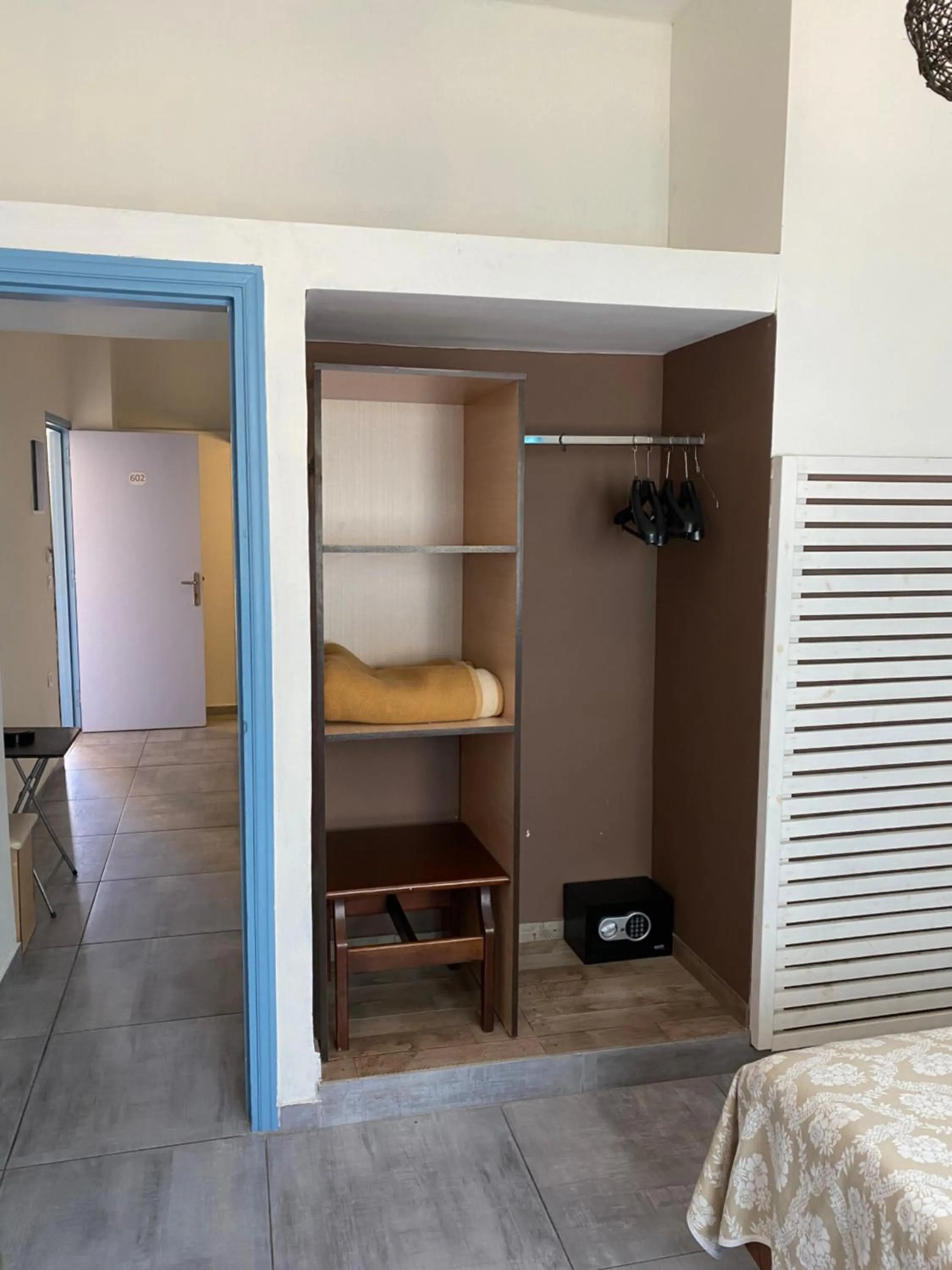 Bathroom in Amaryllis Hotel