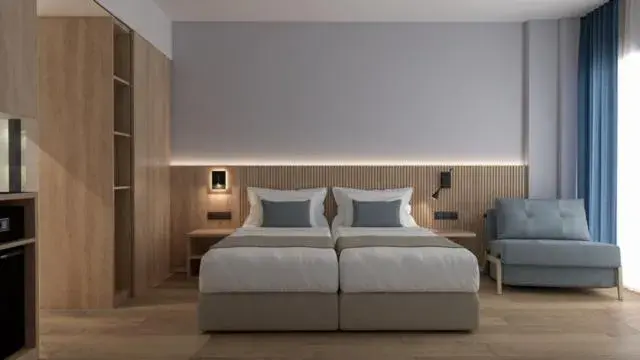 Premium Double Room with Pool View in Hotel Mar Blau Premium Double Room with Pool View in Hotel Mar Blau