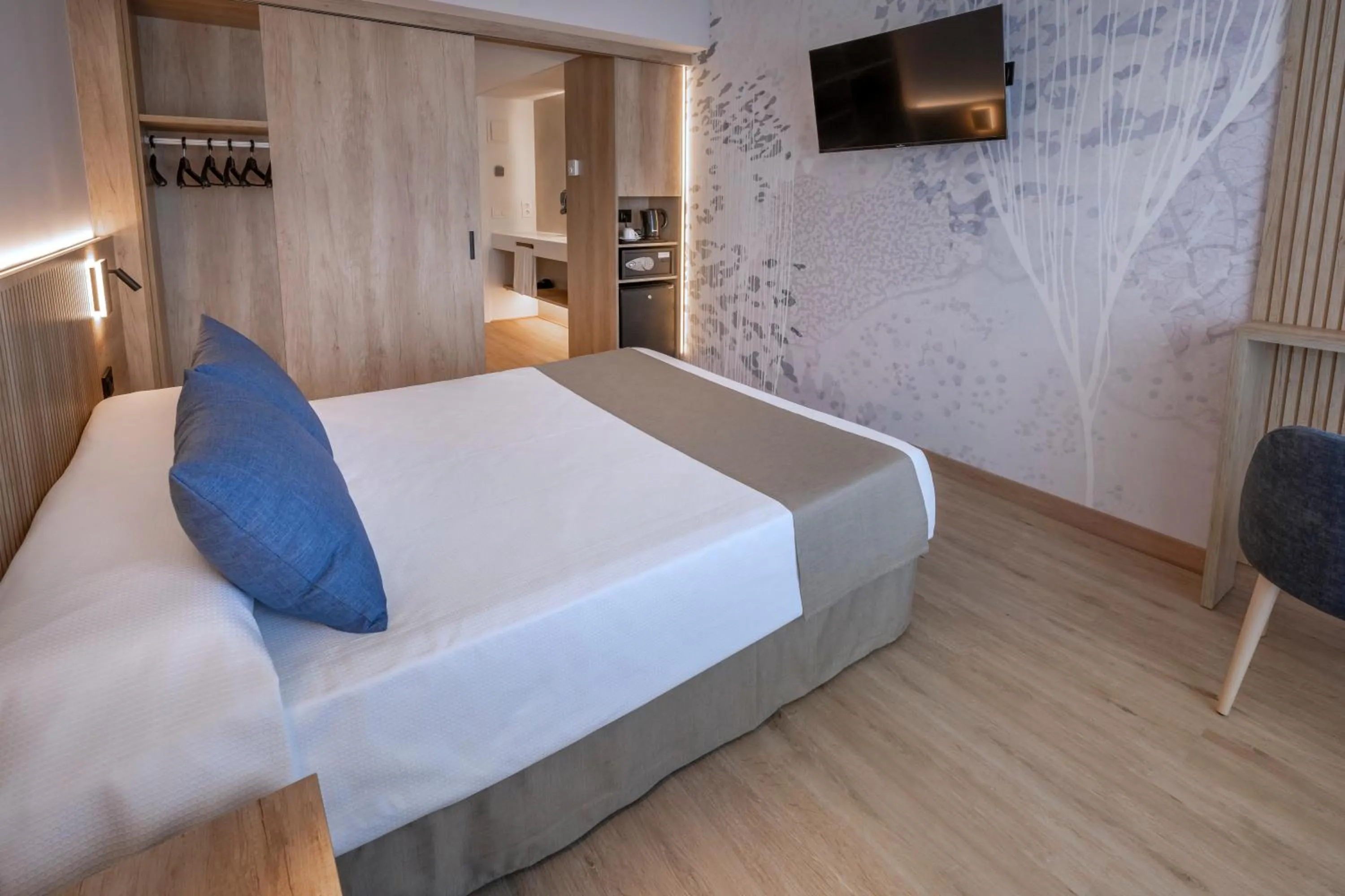 Bed in Hotel Mar Blau