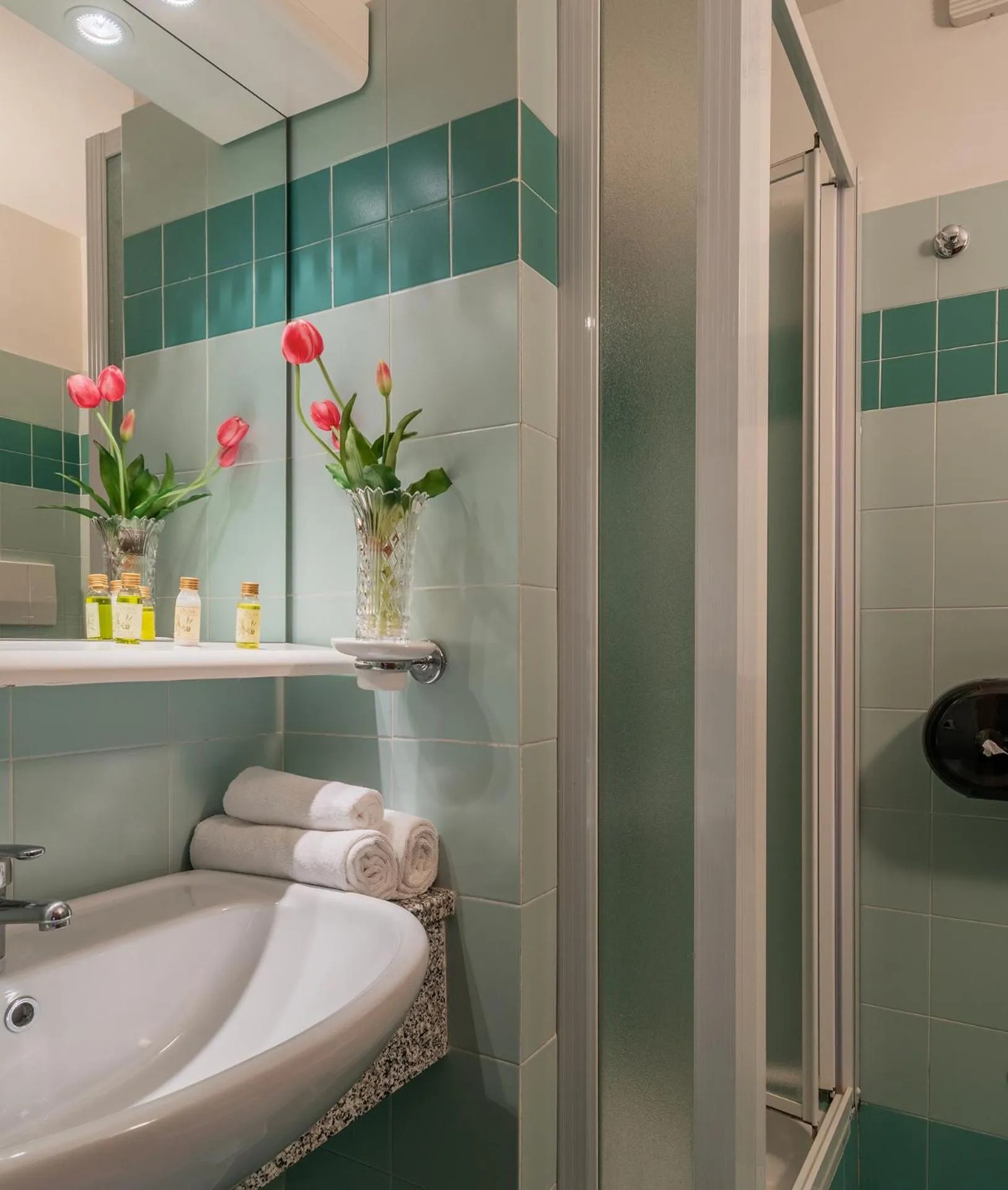 Bathroom in Cipriani Park Hotel
