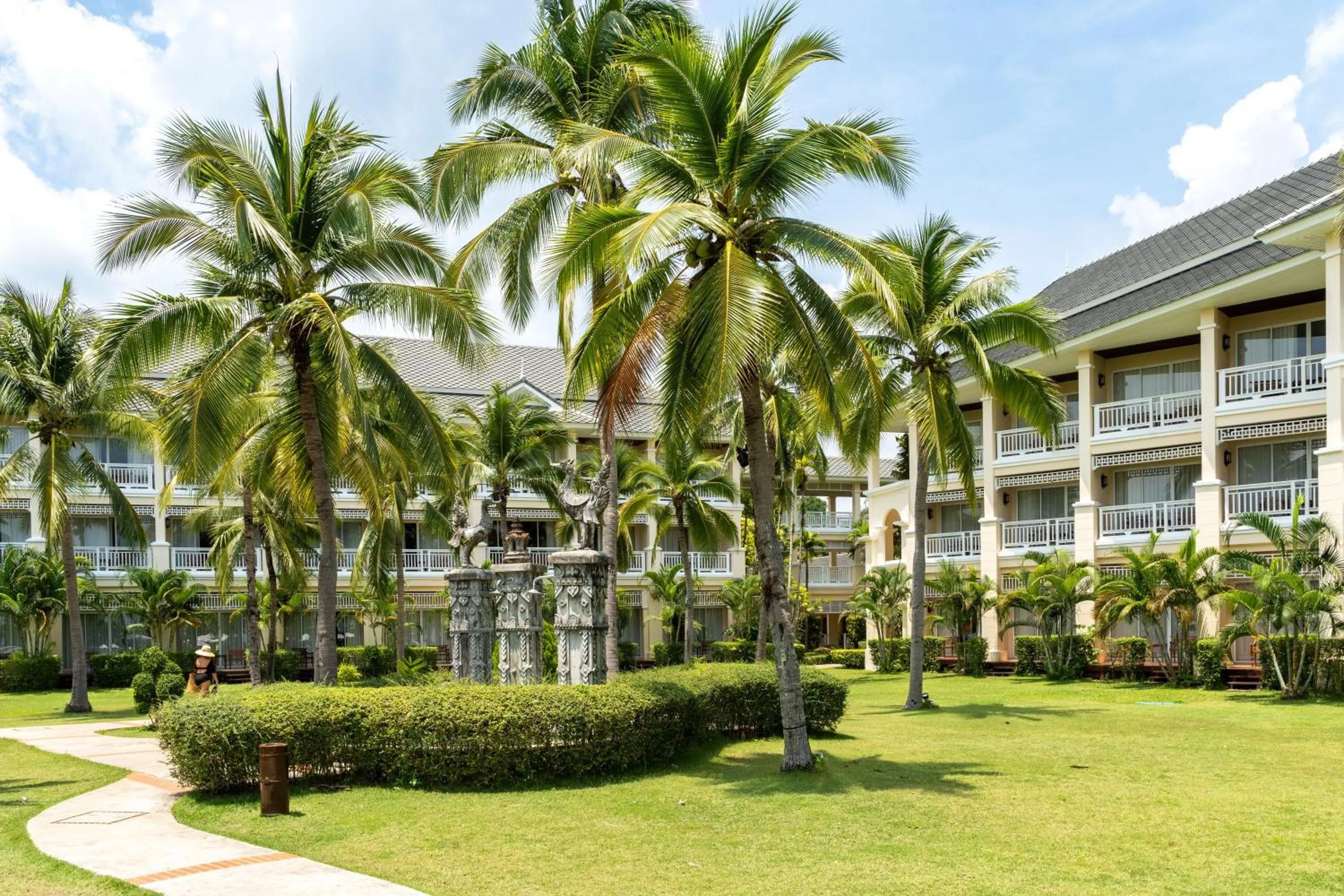 Garden in Sofitel Krabi Phokeethra Golf and Spa Resort