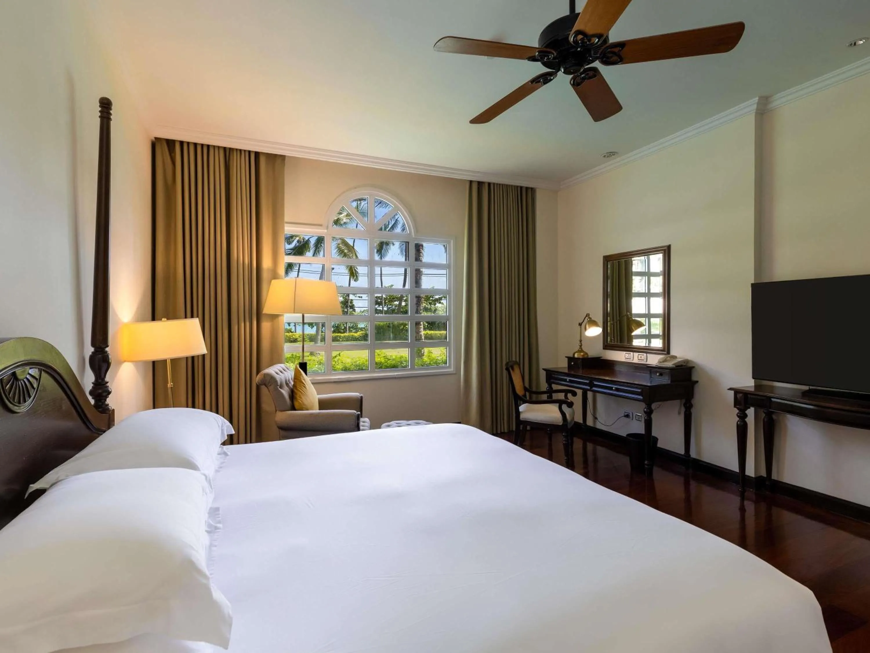 Bedroom, Bed in Sofitel Krabi Phokeethra Golf and Spa Resort