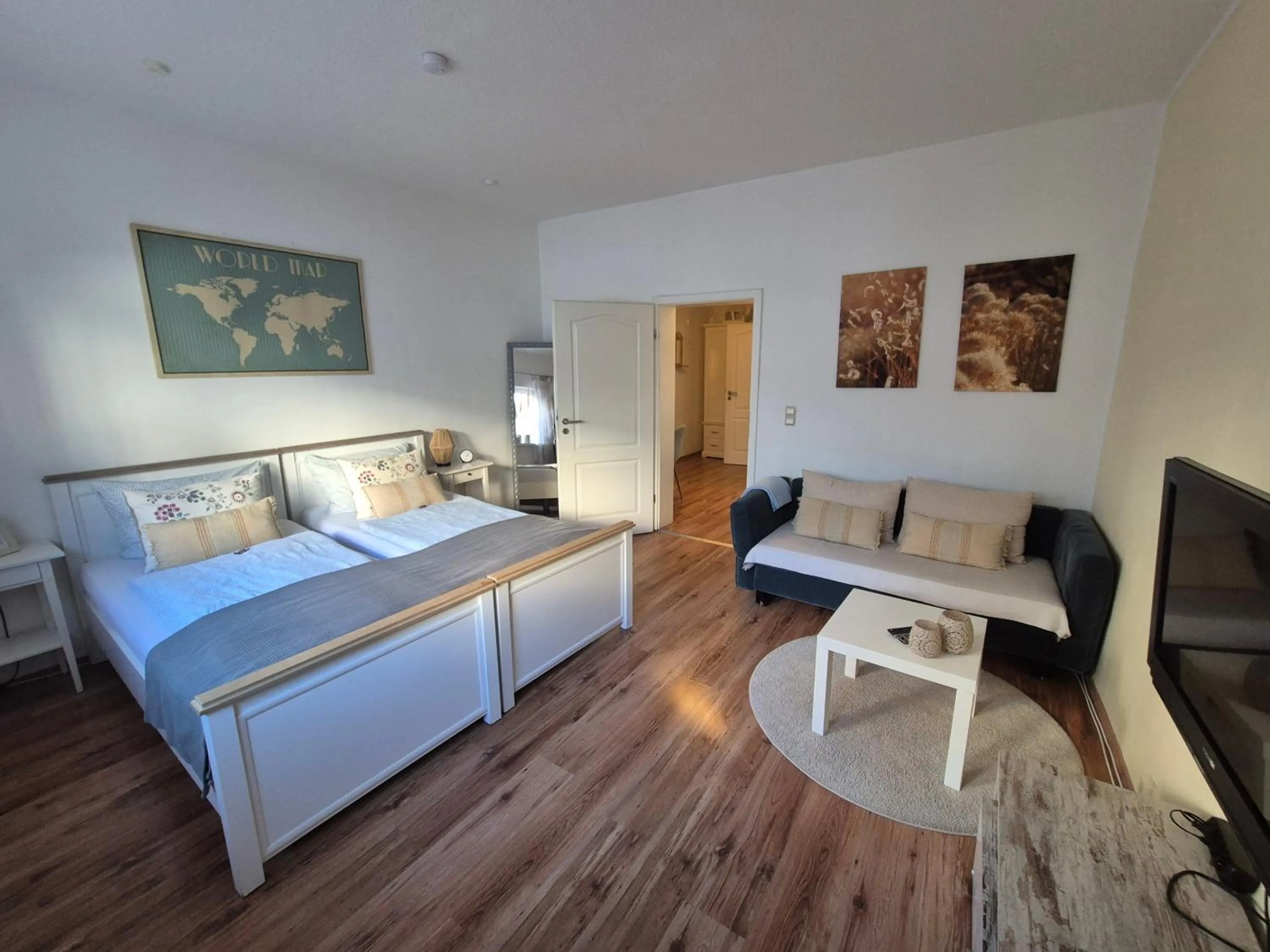 Bed in Gästehaus Kampik