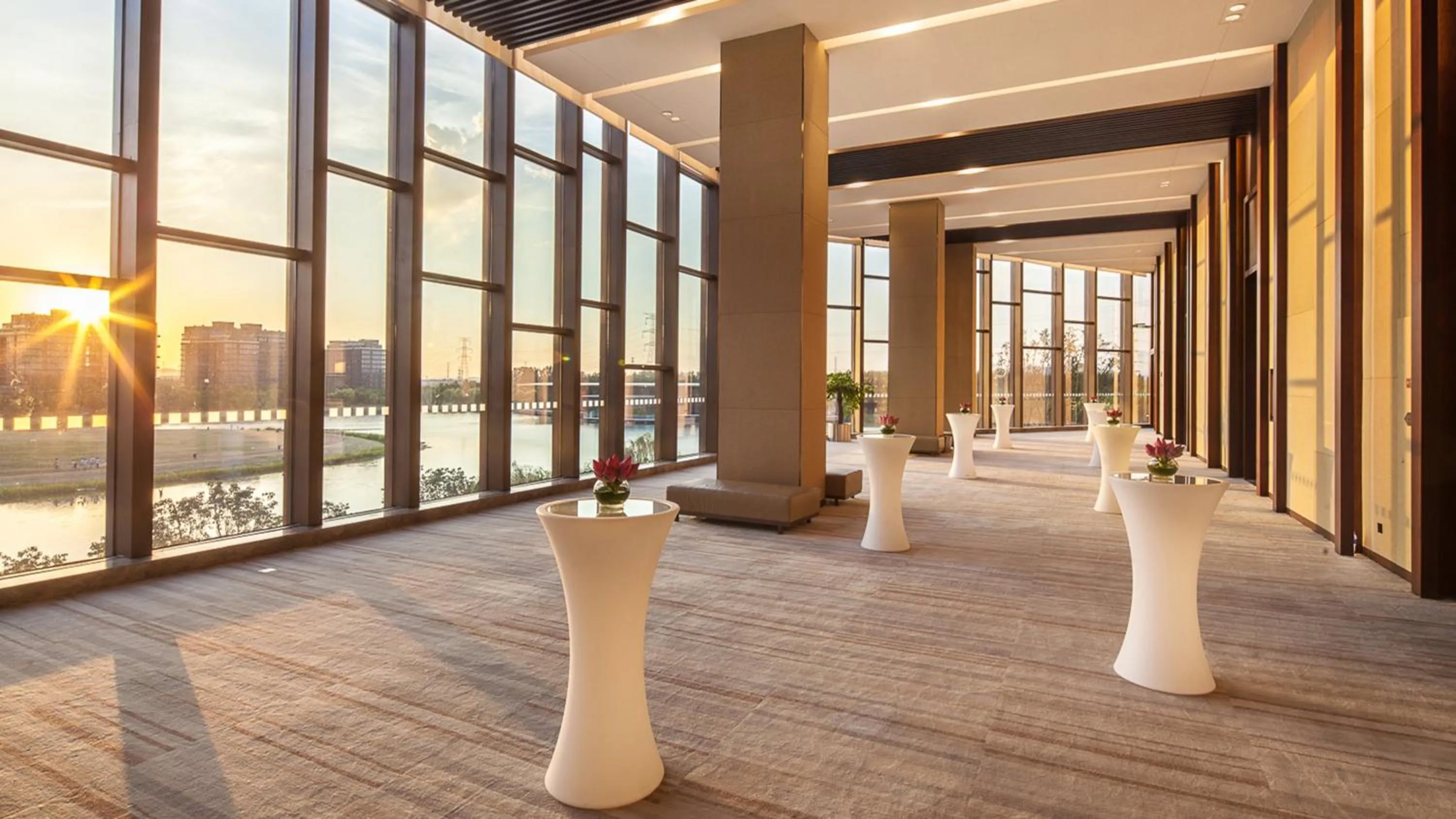 Meeting/conference room in Holiday Inn Nanjing Qinhuai South by IHG