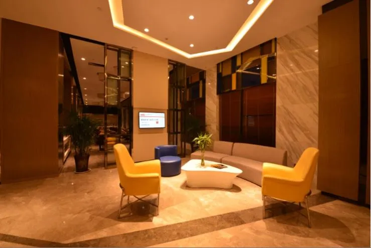 Lobby/Reception in Holiday Inn Express Lhasa Potala Palace