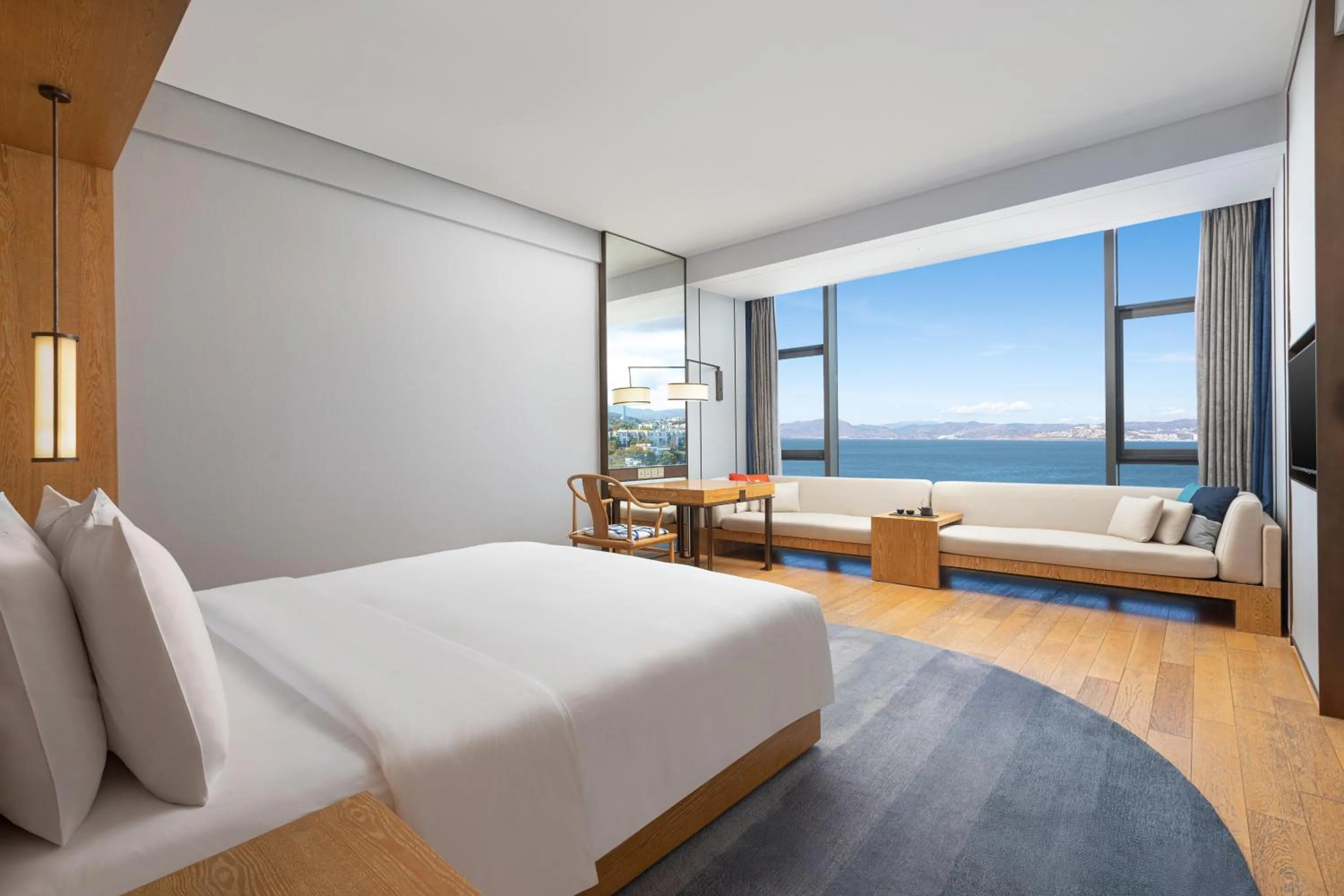 Bed in Hotel Indigo Dali Erhai by IHG