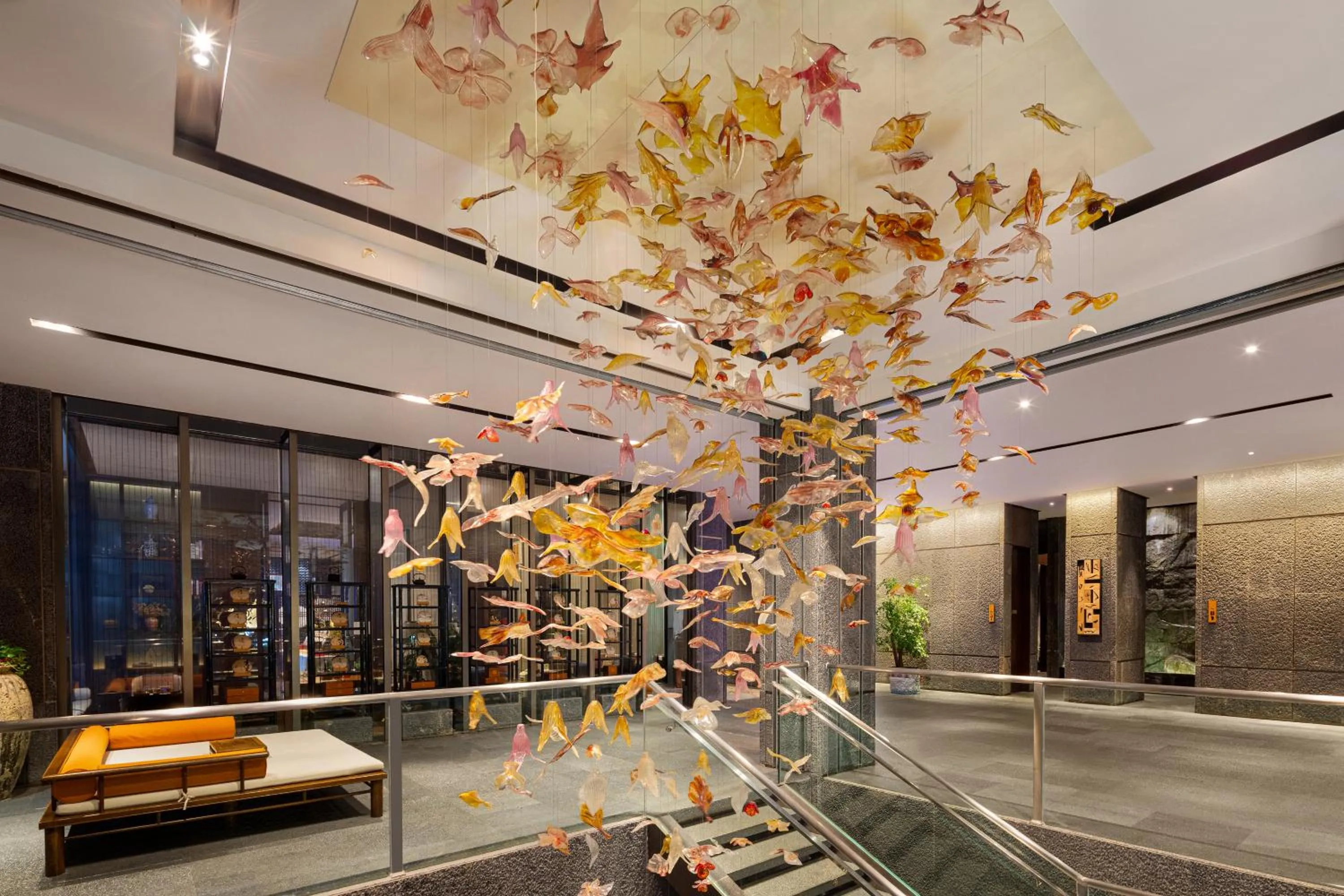 Lobby or reception in Hotel Indigo Dali Erhai by IHG