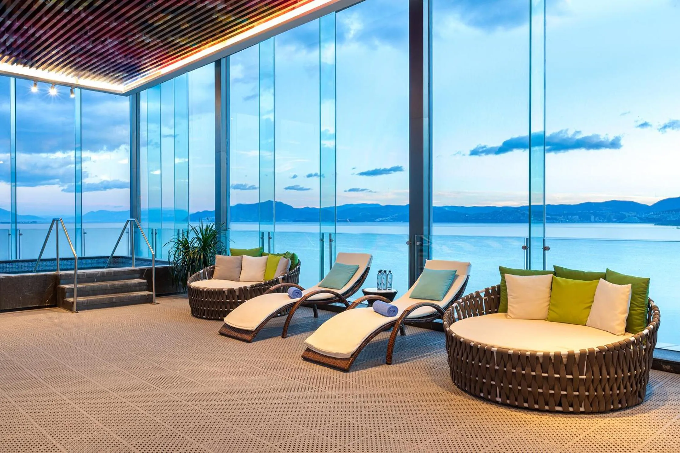 Swimming pool in Hotel Indigo Dali Erhai by IHG