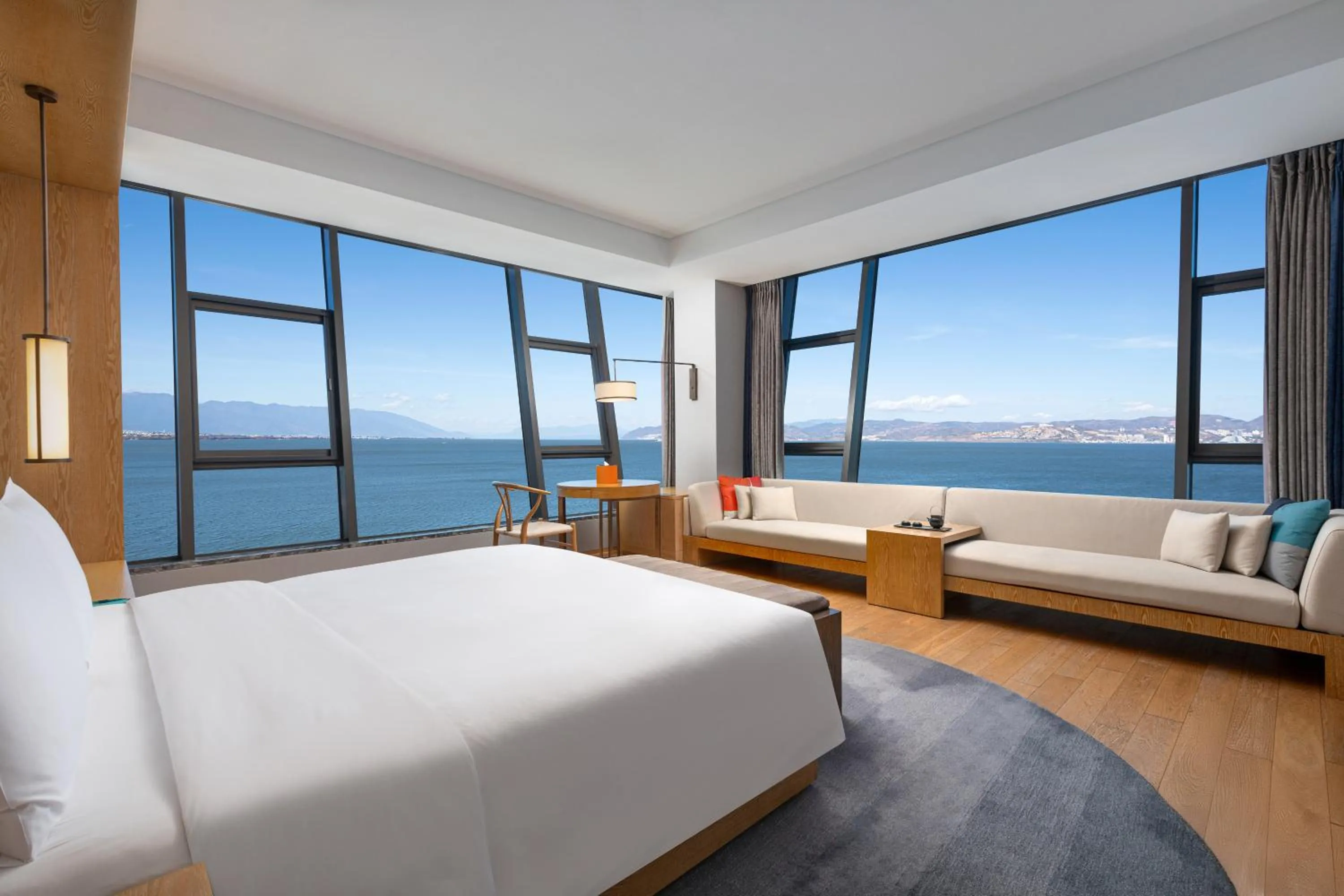 View (from property/room), Bed in Hotel Indigo Dali Erhai by IHG