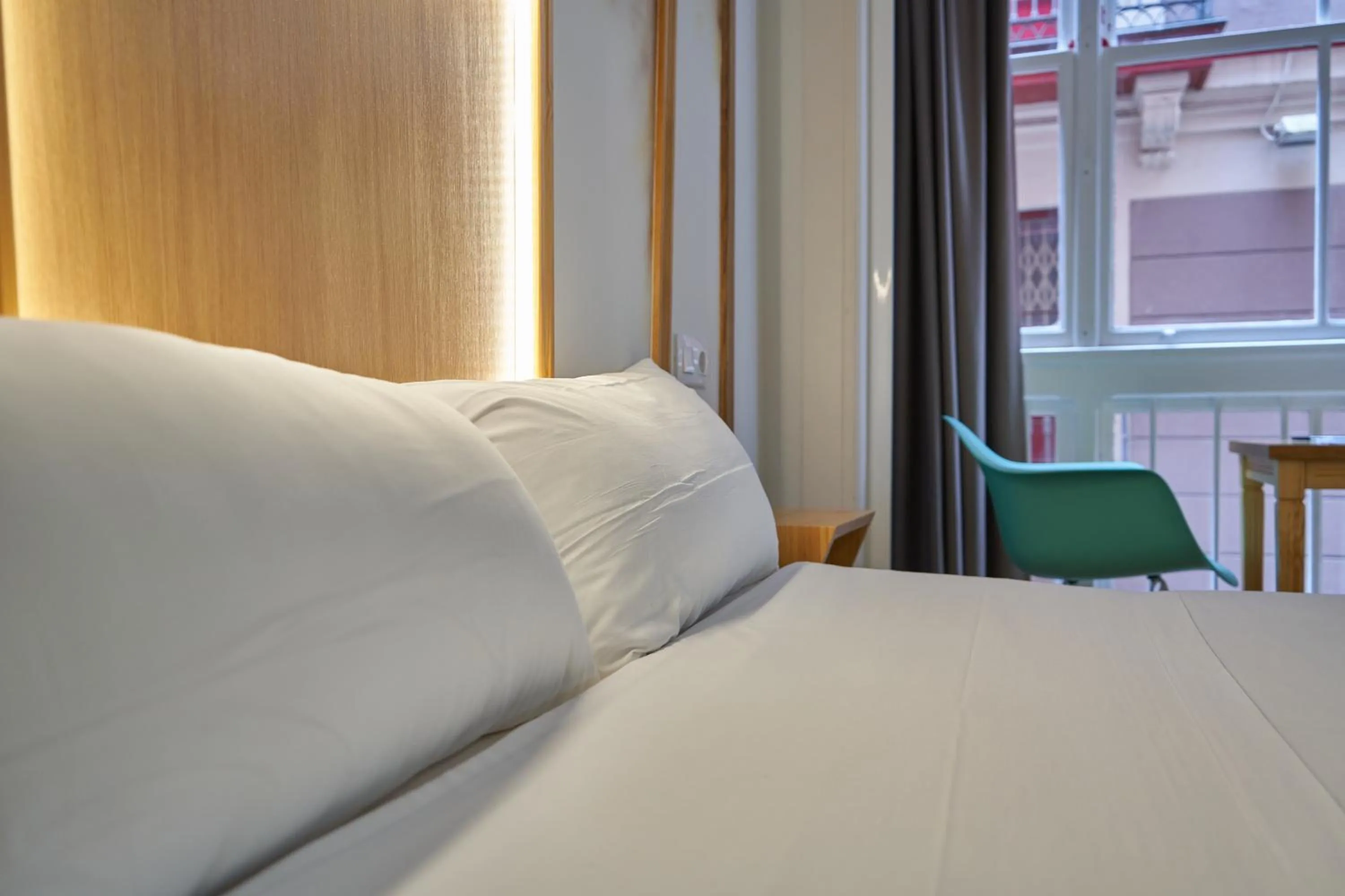 Bed in Pensión AliciaZzz Bed And Breakfast Bilbao