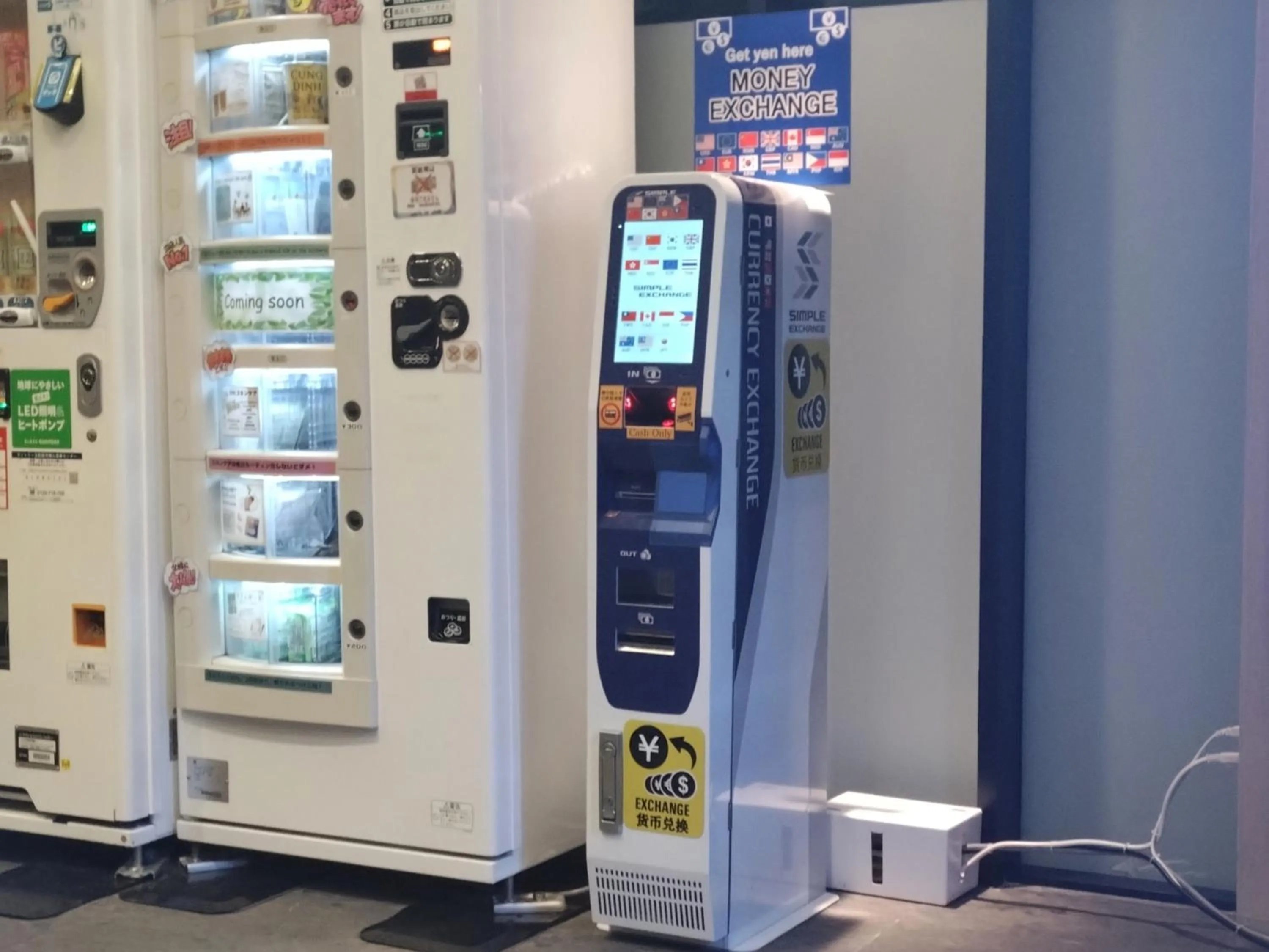 Lobby or reception in Henn na Hotel Tokyo Akasaka