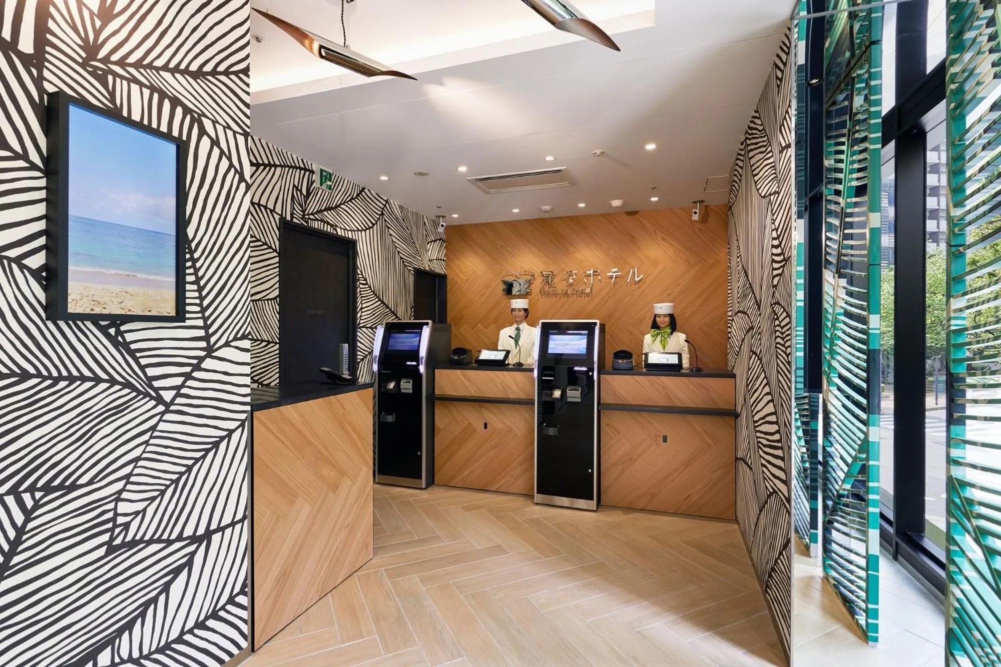 Lobby or reception in Henn na Hotel Tokyo Akasaka