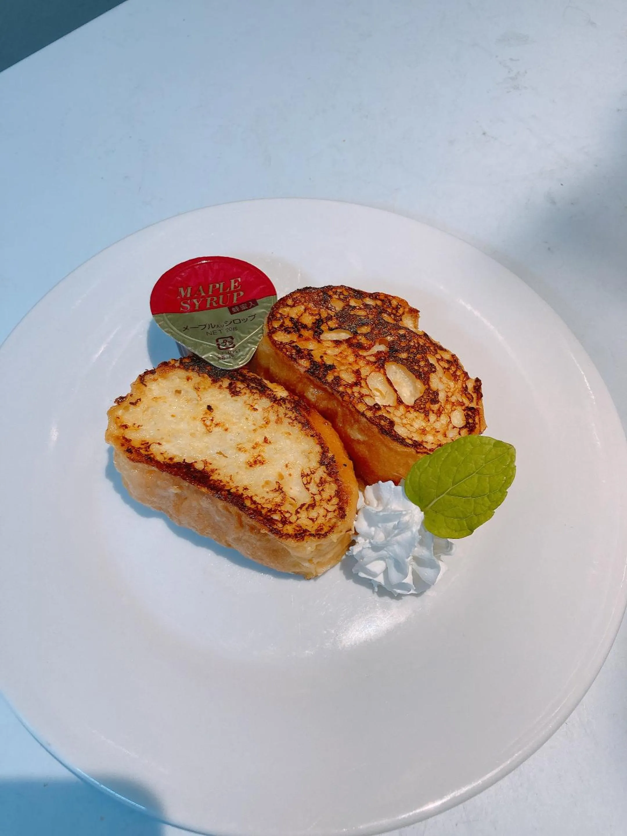 Food and drinks in Henn na Hotel Tokyo Akasaka