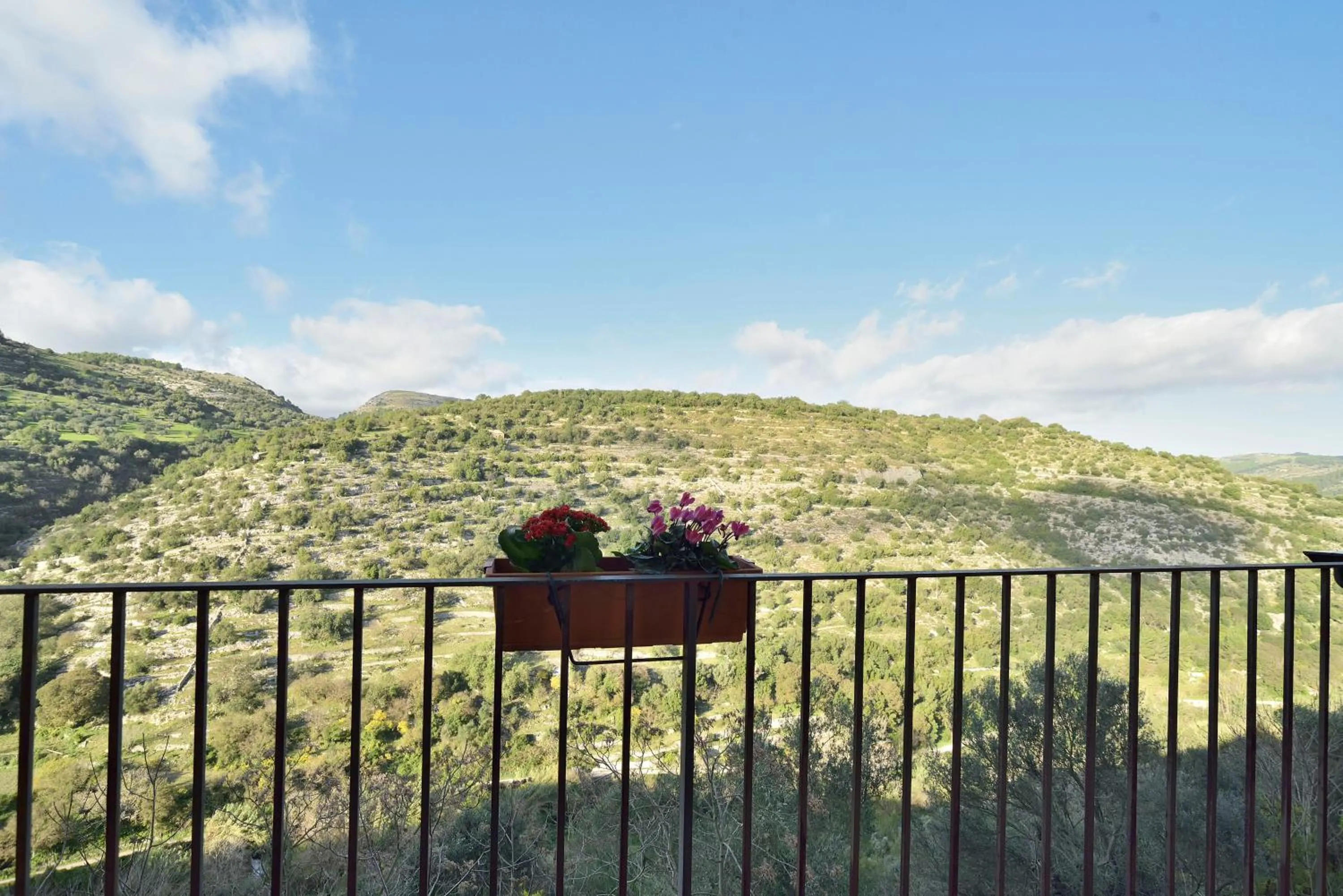 Balcony/Terrace in Le Luci su Ibla - Ospitalità con vista