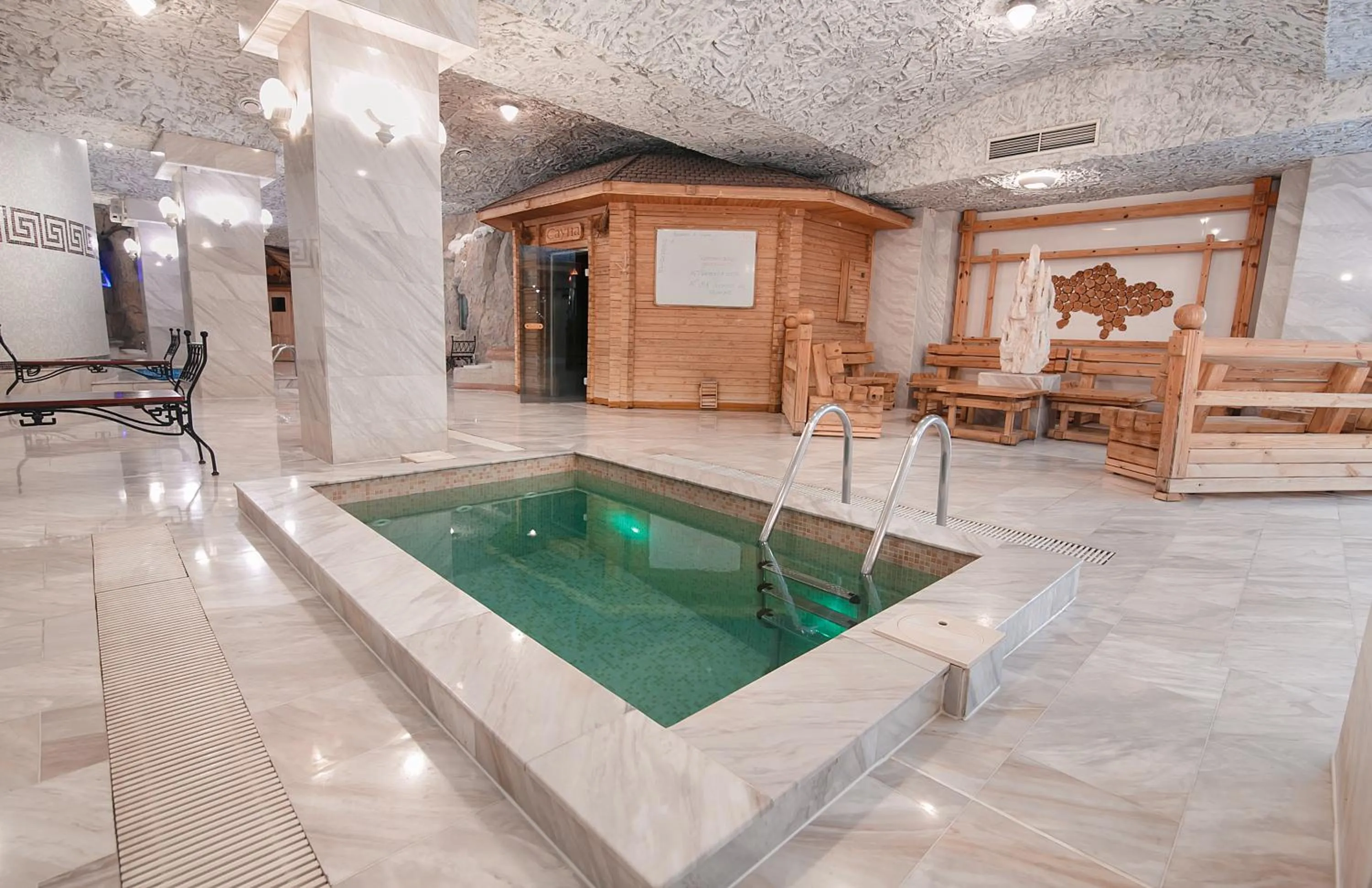 Spa and wellness centre/facilities in Tsunami Spa Hotel