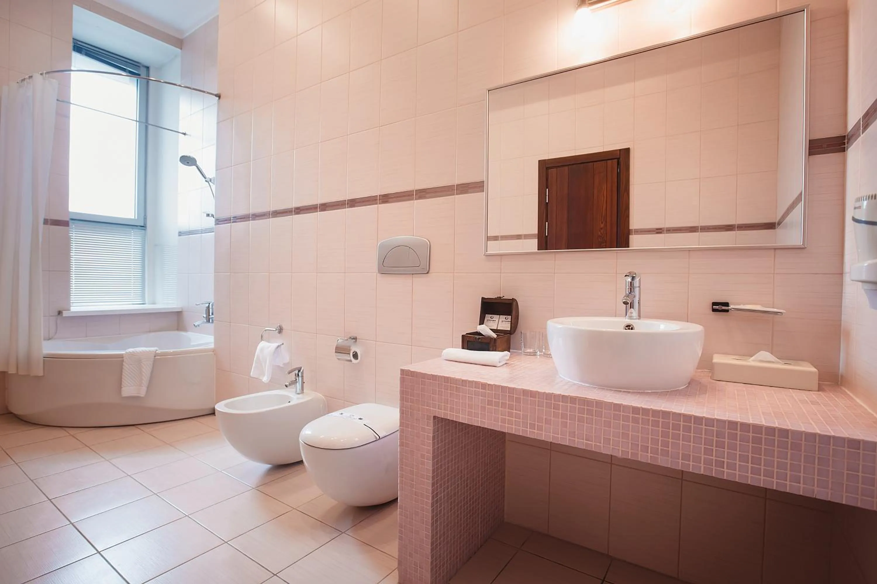 Bathroom in Tsunami Spa Hotel