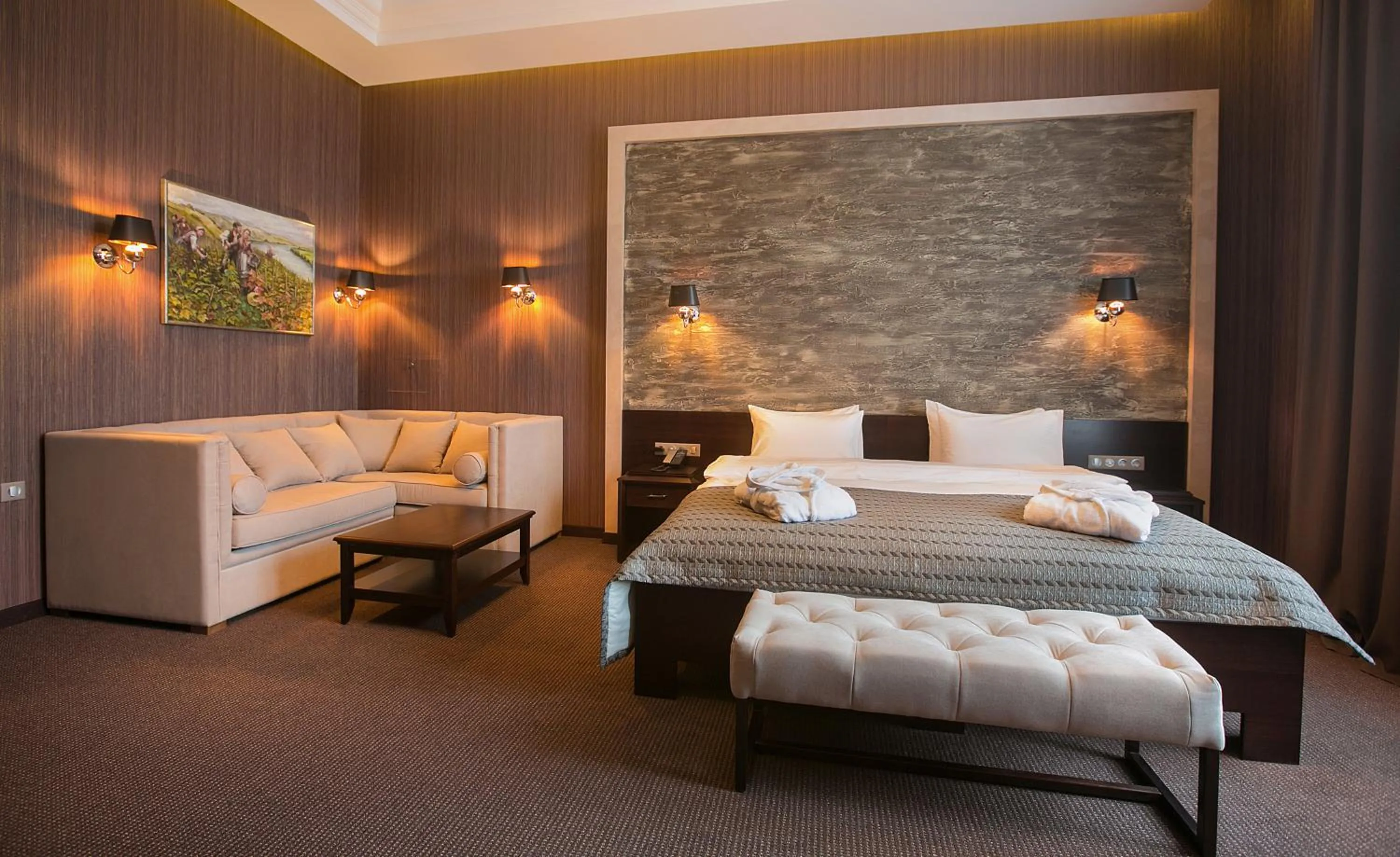 Photo of the whole room, Bed in Tsunami Spa Hotel