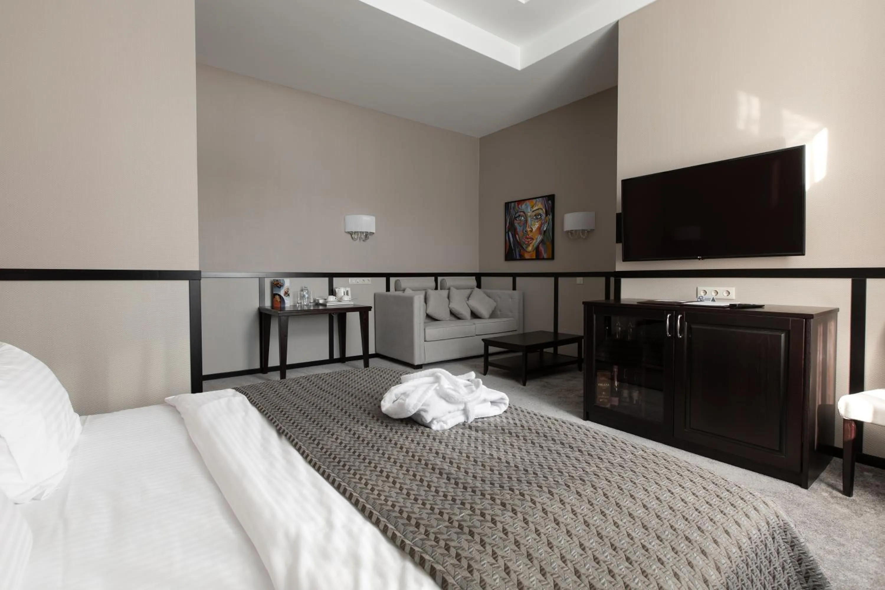 Bed in Tsunami Spa Hotel